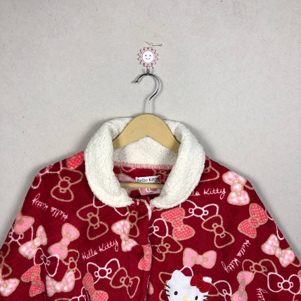 Cartoon Network Hello Kitty Wool Poncho Cloaks Capes Size US S / EU 44-46 / 1 - 3 Thumbnail