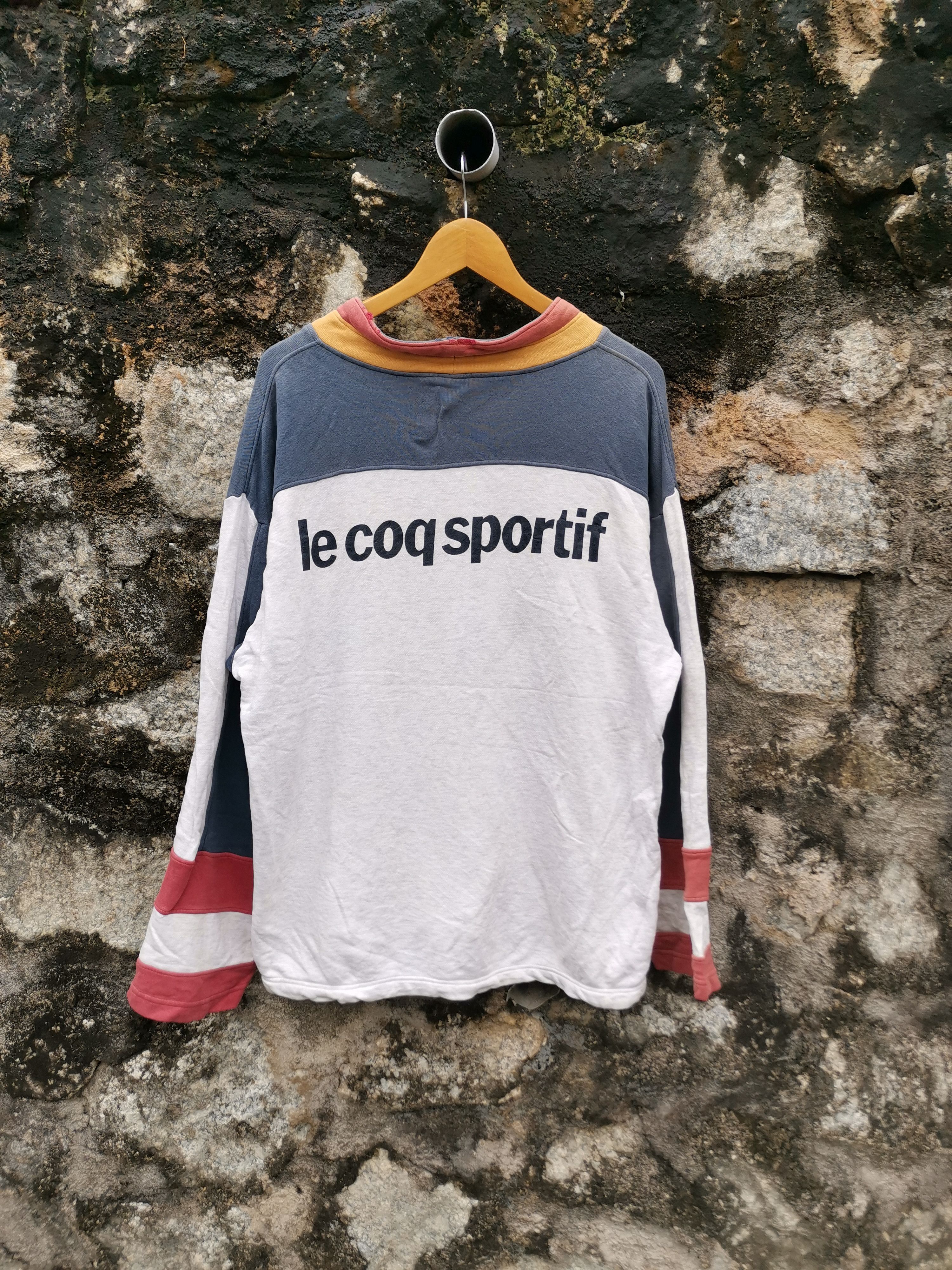 Japanese Brand Trashed Vintage 90s Le Coq Sportif Big Logo Sun Faded Size US M / EU 48-50 / 2 - 3 Thumbnail