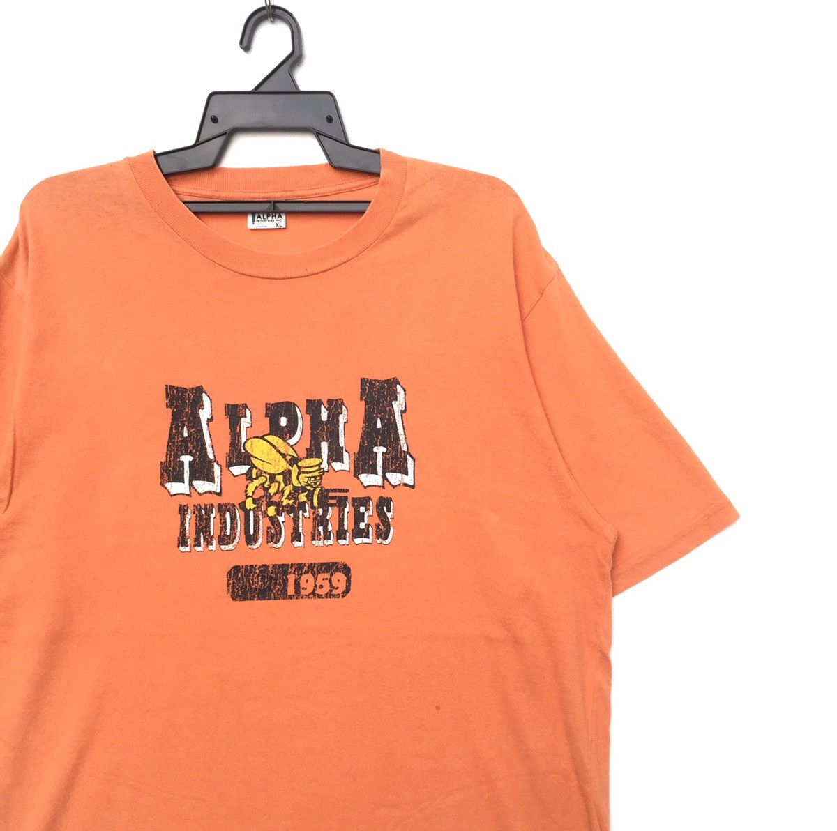 Alpha Industries Vintage 90s Alpha Industries Big Logo T-Shirt | XL | Swag Size US XL / EU 56 / 4 - 2 Thumbnail