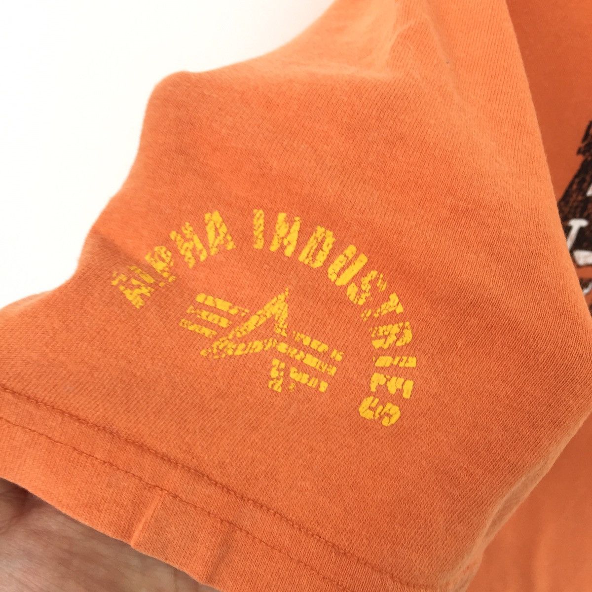Alpha Industries Vintage 90s Alpha Industries Big Logo T-Shirt | XL | Swag Size US XL / EU 56 / 4 - 5 Thumbnail