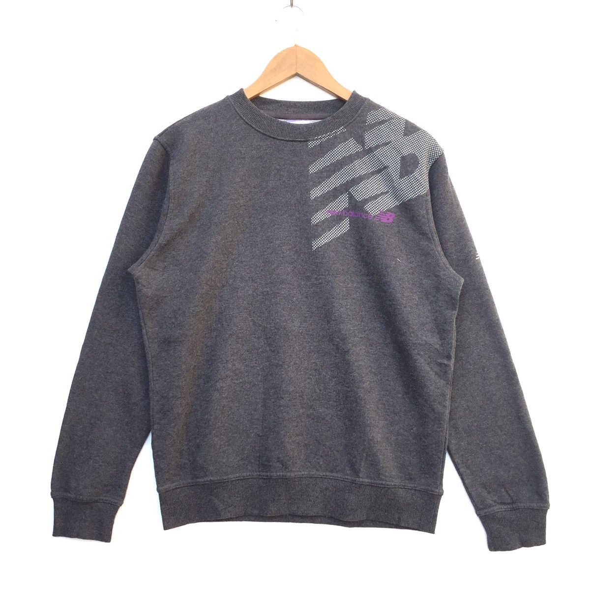New Balance New Balance Big Logo Sweatshirt | Multicolour Spell Out | M Size US M / EU 48-50 / 2 - 1 Thumbnail