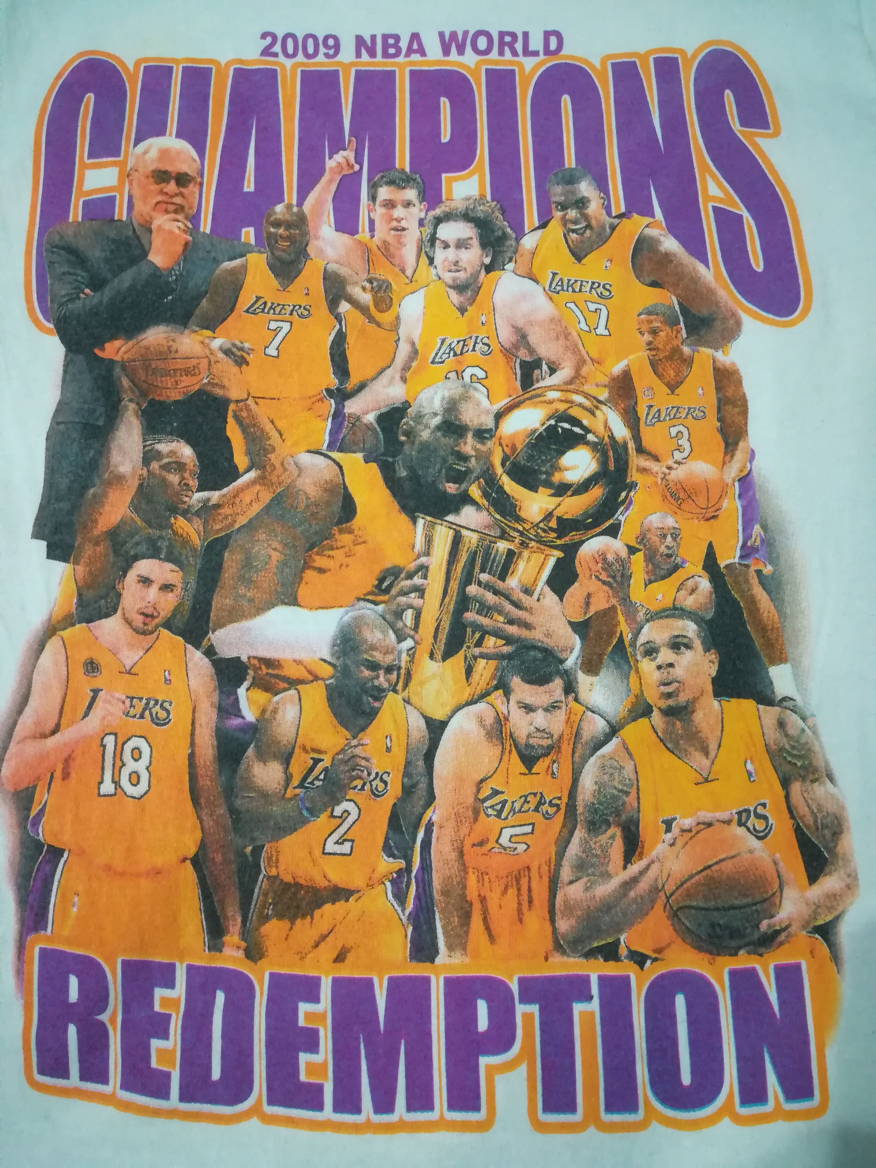 Champion × NBA Vintage Los Angeles Lakers Champion Trophy By Kobe Bryant Size US S / EU 44-46 / 1 - 3 Thumbnail