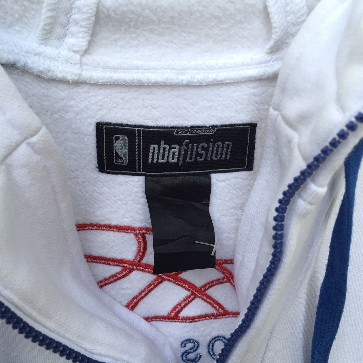 NBA Los Angeles Clippers Big Logo Embroidered Logo Hoodie | XL Size US XL / EU 56 / 4 - 6 Thumbnail