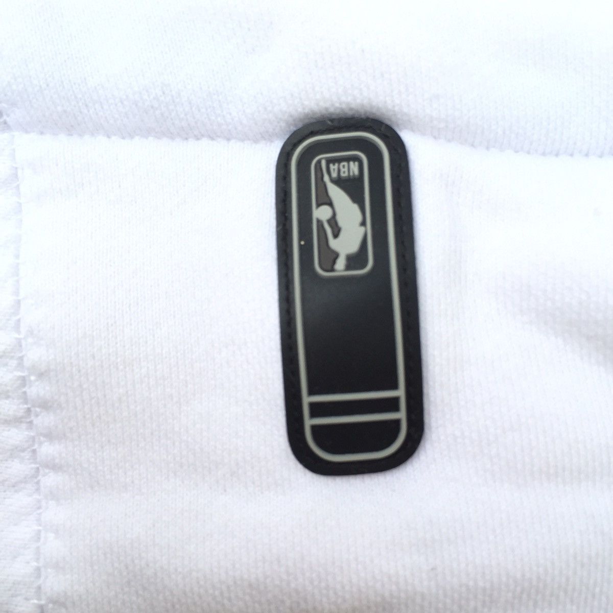 NBA Los Angeles Clippers Big Logo Embroidered Logo Hoodie | XL Size US XL / EU 56 / 4 - 4 Thumbnail