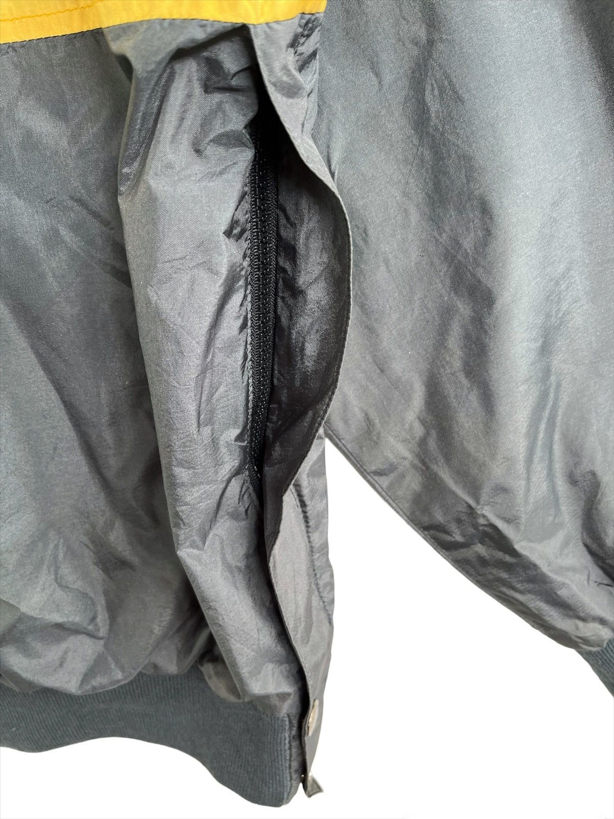 Descente × Japanese Brand Vintage Descente Anorak Ski Racing Windbreaker Size US L / EU 52-54 / 3 - 6 Thumbnail