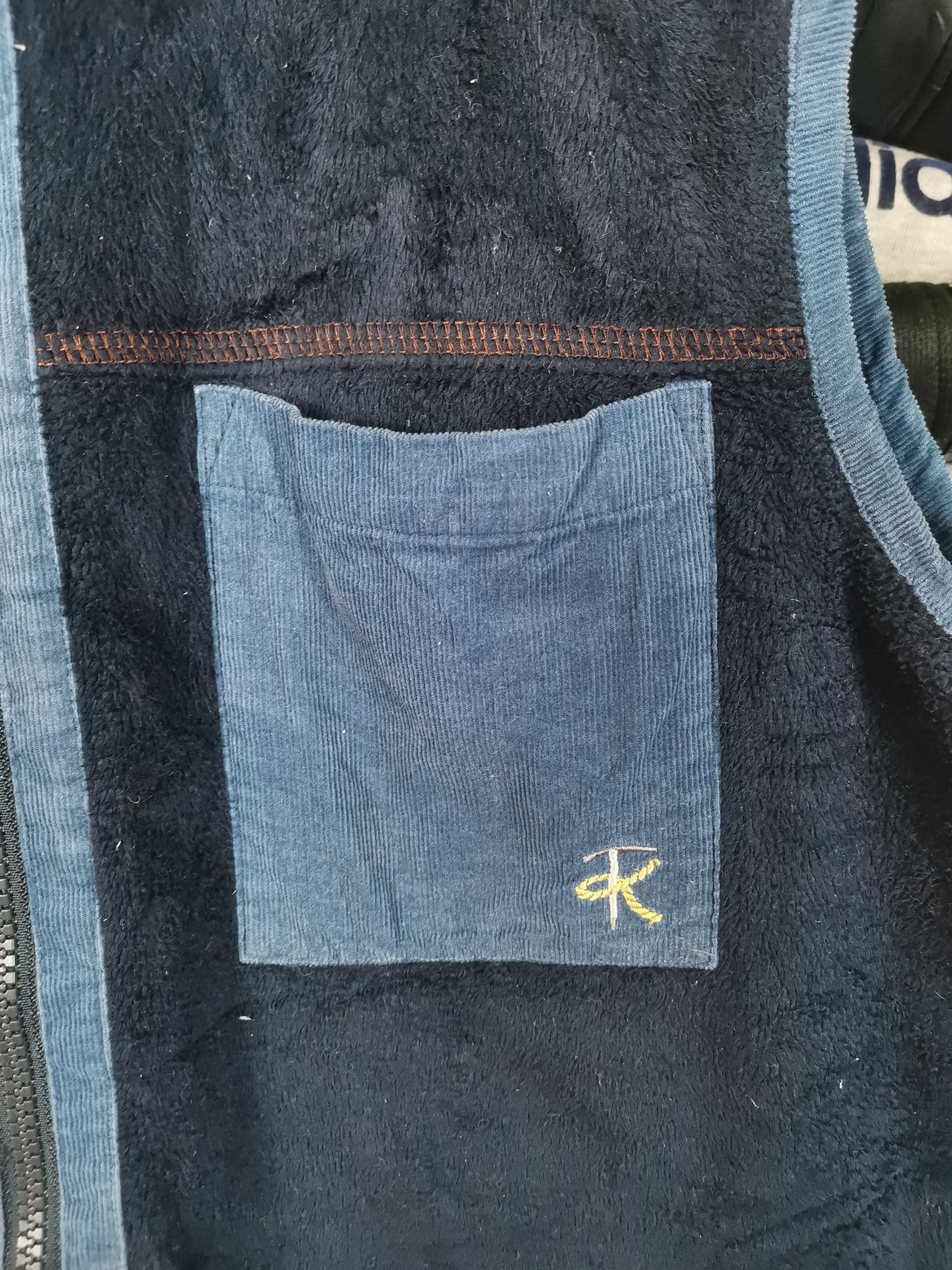 Japanese Brand Vintage Takeo Kikuchi Fleece Vest Size US L / EU 52-54 / 3 - 2 Thumbnail