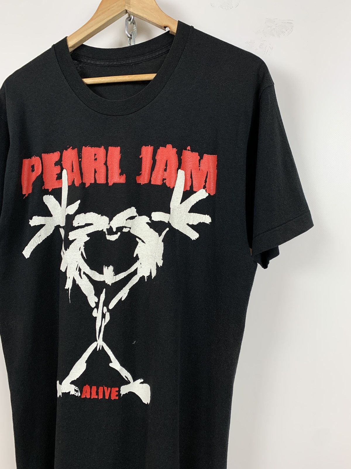 Band Tees Vintage Pearl Jam Alive Single Stitch Band T-Shirt Size US XL / EU 56 / 4 - 6 Thumbnail