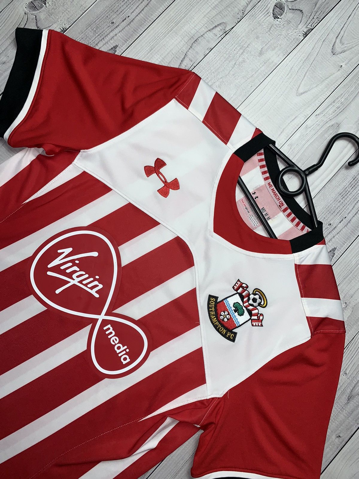 Southampton Soccer jersey Under armour size M