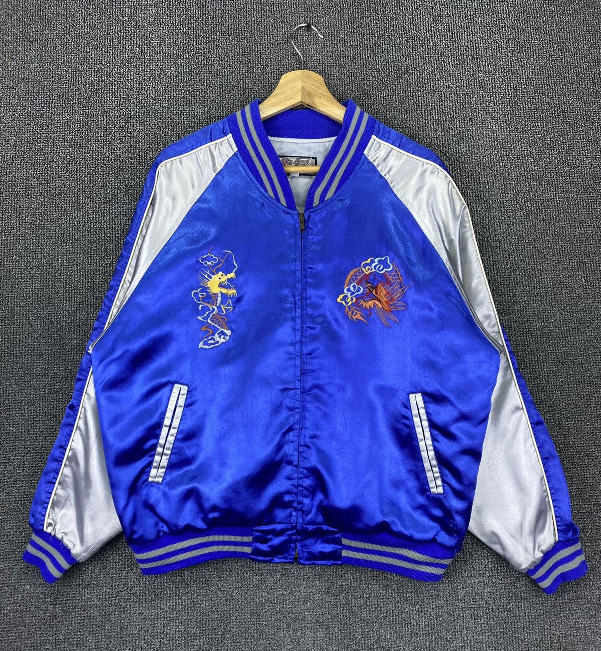Japanese Brand Vintage Sukajan Dragon Embroidery Big Logo Souvenir Jacket Size US L / EU 52-54 / 3 - 8 Thumbnail