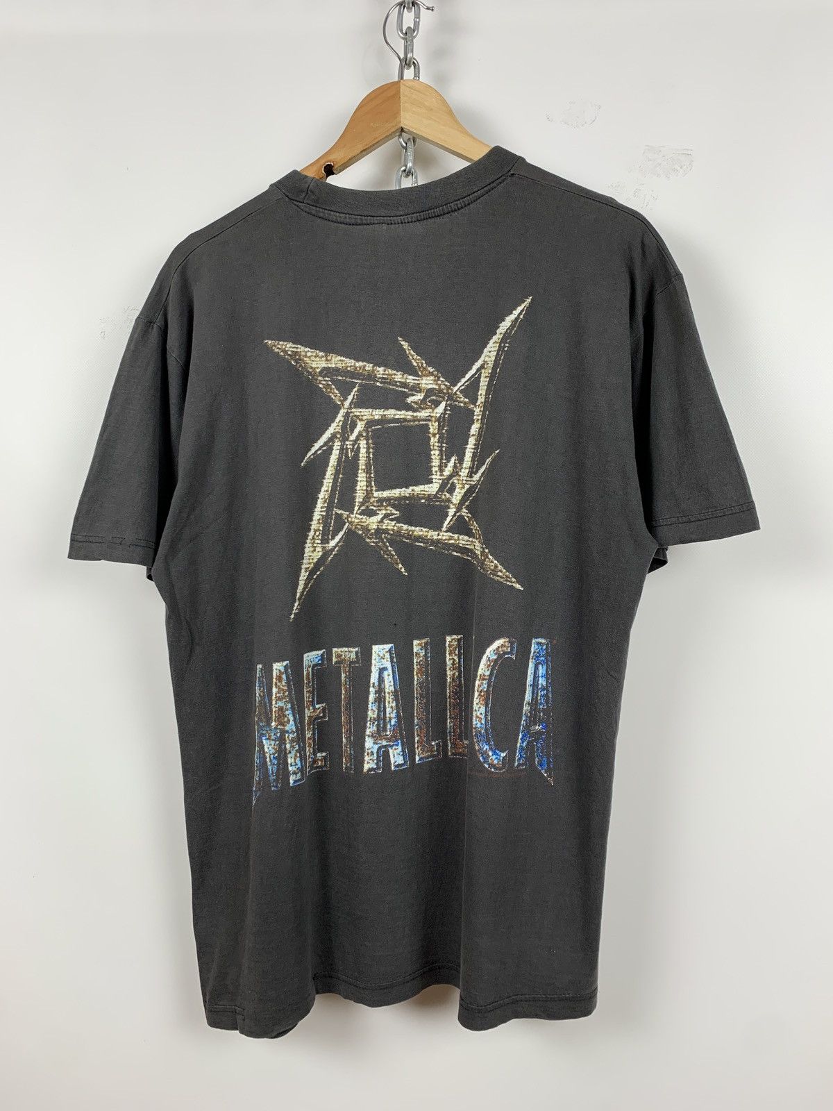Band Tees 1996 Vintage Metallica Ninja Star Grey T-Shirt Size US XL / EU 56 / 4 - 11 Thumbnail