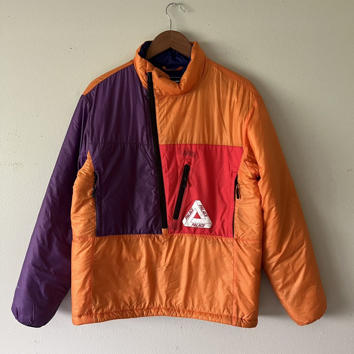 【PALACE】 P-TEX PERTEX LINER Palace P-Tex Pertex Liner Orange Purple Hibiscus Size Large