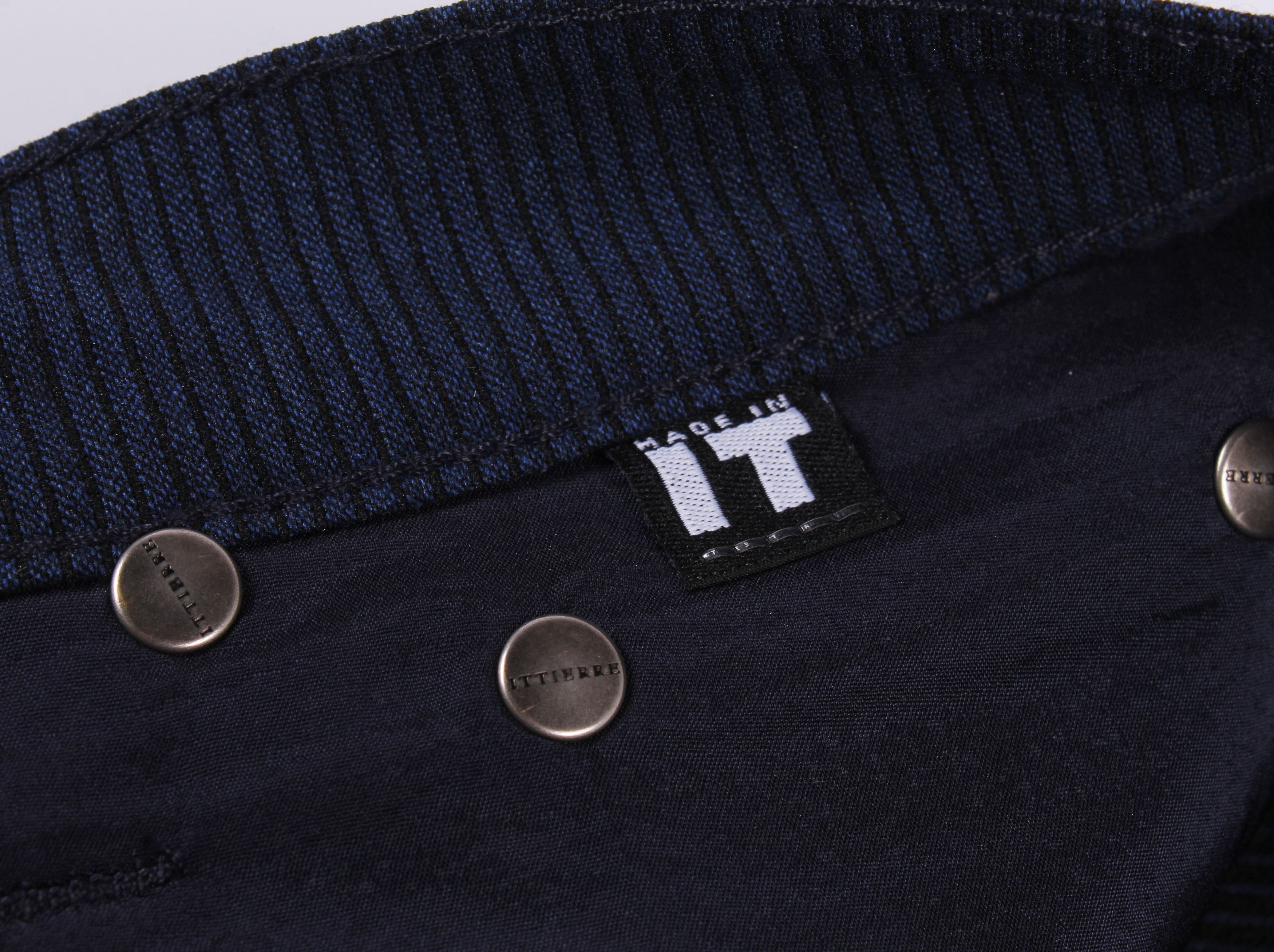 Versace Jeans Couture Versace Jeans Couture Vintage Navy Pants Trousers Size 27" / US 4 / IT 40 - 8 Thumbnail