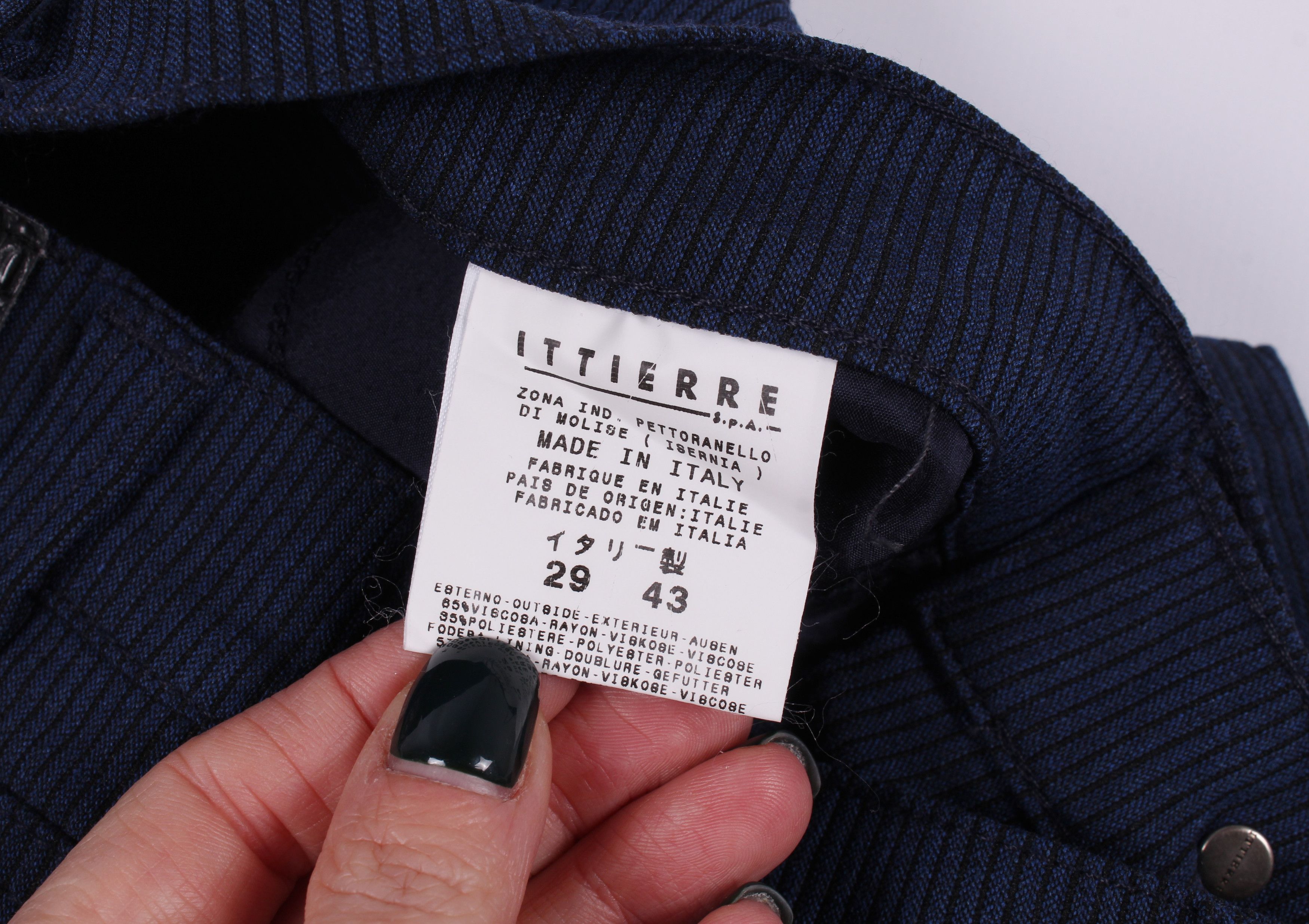 Versace Jeans Couture Versace Jeans Couture Vintage Navy Pants Trousers Size 27" / US 4 / IT 40 - 6 Thumbnail