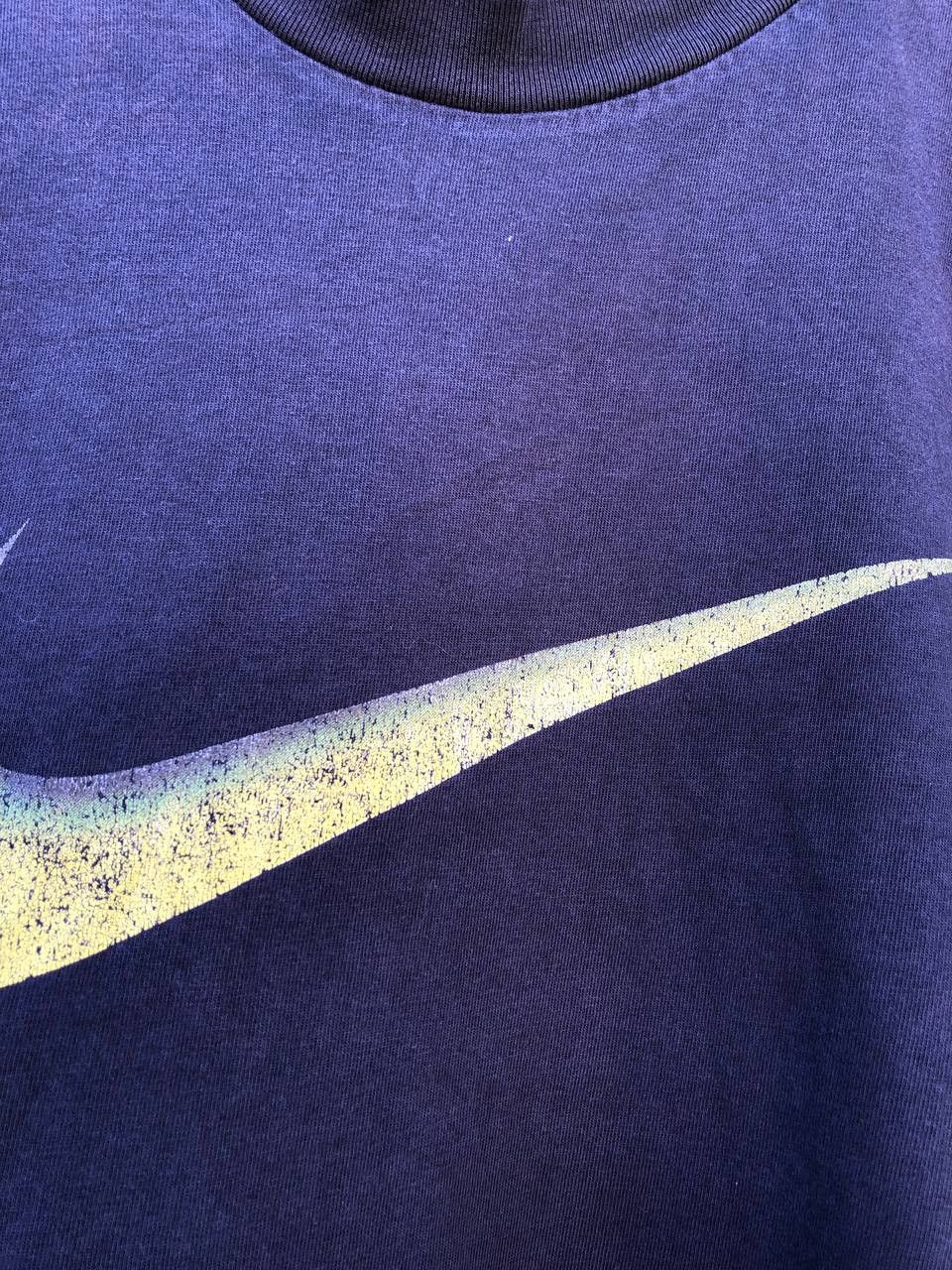 Vintage Vintage Nike T-shirts Size US M / EU 48-50 / 2 - 6 Thumbnail