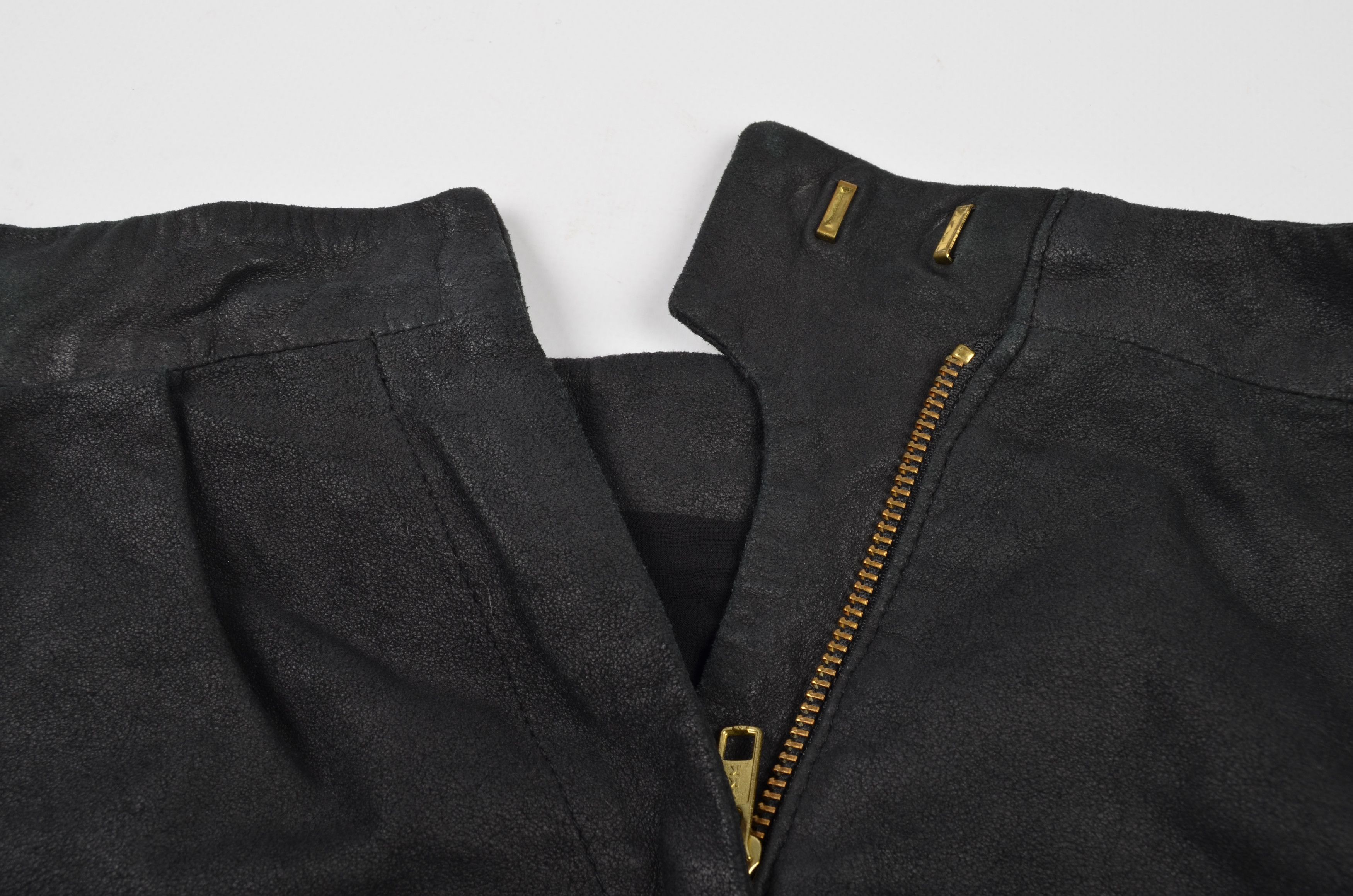 Iro IRO Leather Mini Shorts Size 28" / US 6 / IT 42 - 7 Thumbnail