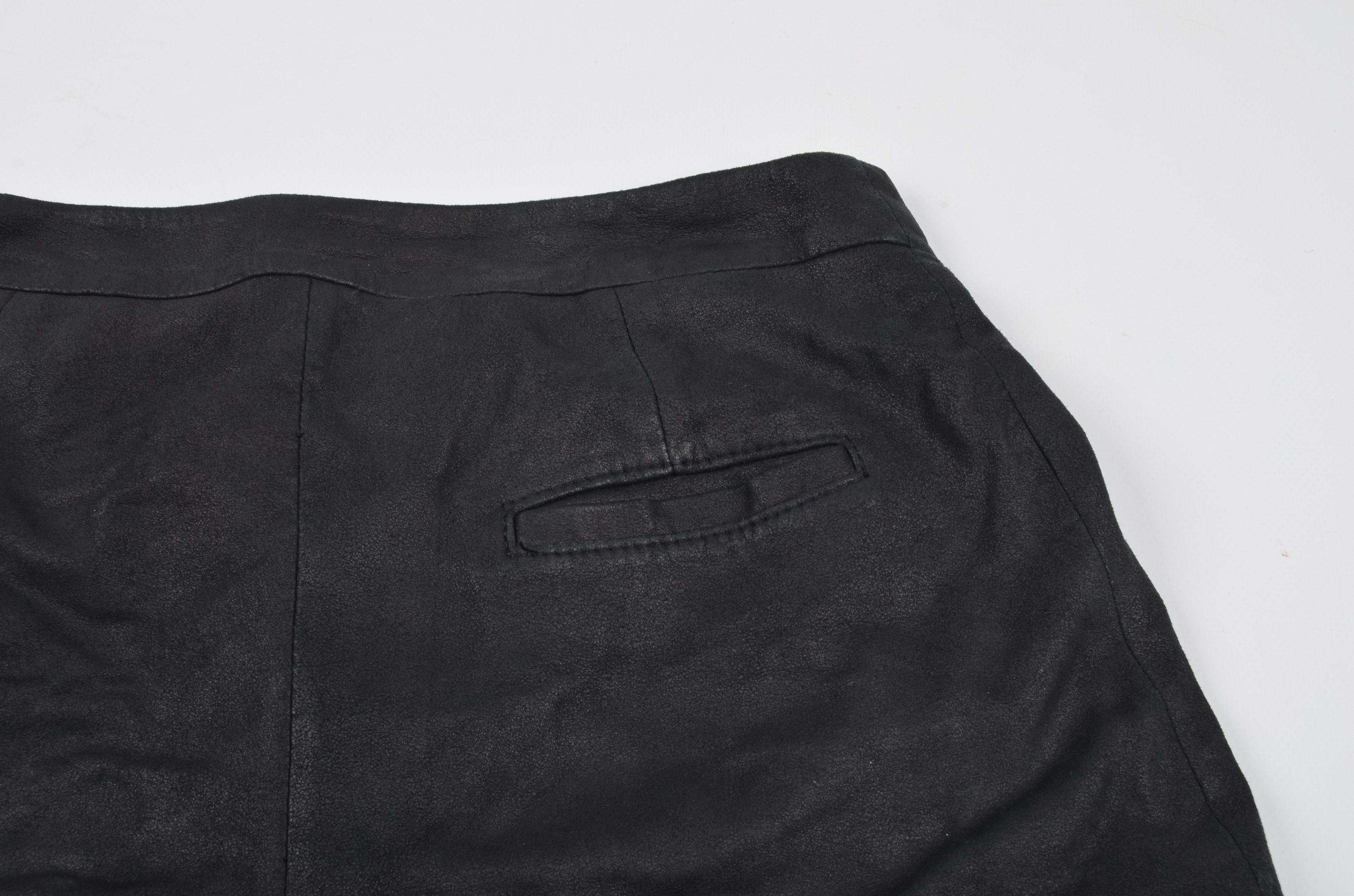 Iro IRO Leather Mini Shorts Size 28" / US 6 / IT 42 - 5 Thumbnail