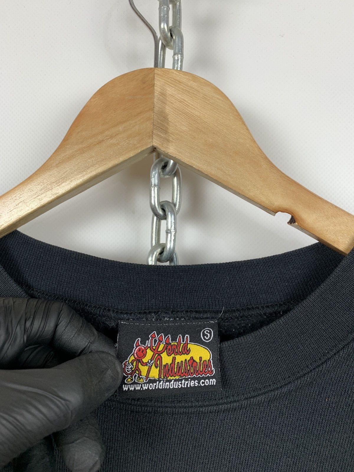 Girl Skateboards Vintage World Industries Rare Skateboard Sweatshirt Size US S / EU 44-46 / 1 - 21 Thumbnail