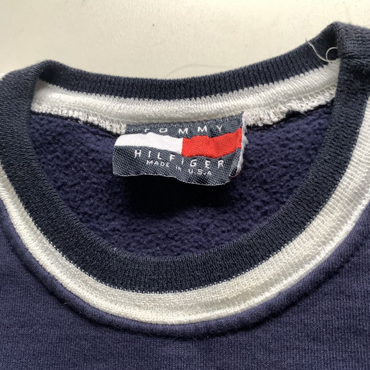 Tommy Hilfiger × Vintage Vintage 90s Tommy Hilfiger Embroidered Logo Crewneck Rare Size US L / EU 52-54 / 3 - 3 Thumbnail