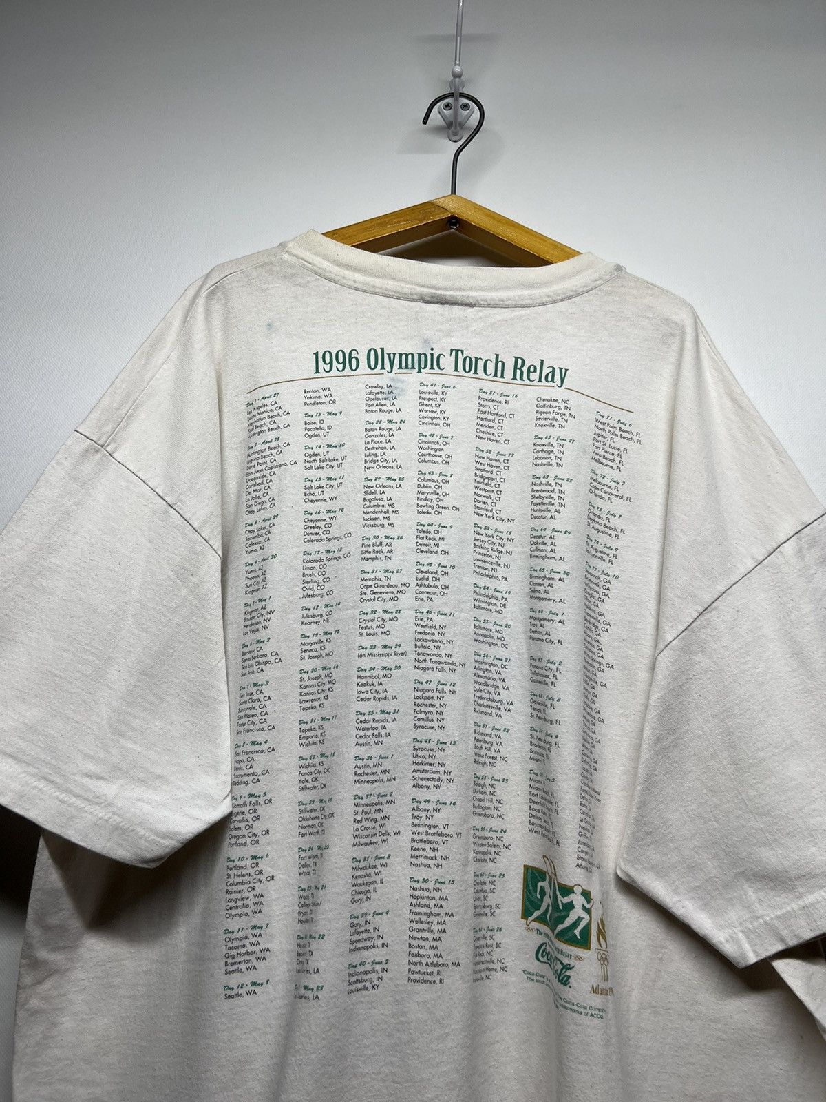 Coca Cola × USA Olympics × Vintage Vintage 1996 The Olympic Games Torch Relay Coca Cola T-Shirt Size US XXL / EU 58 / 5 - 13 Thumbnail