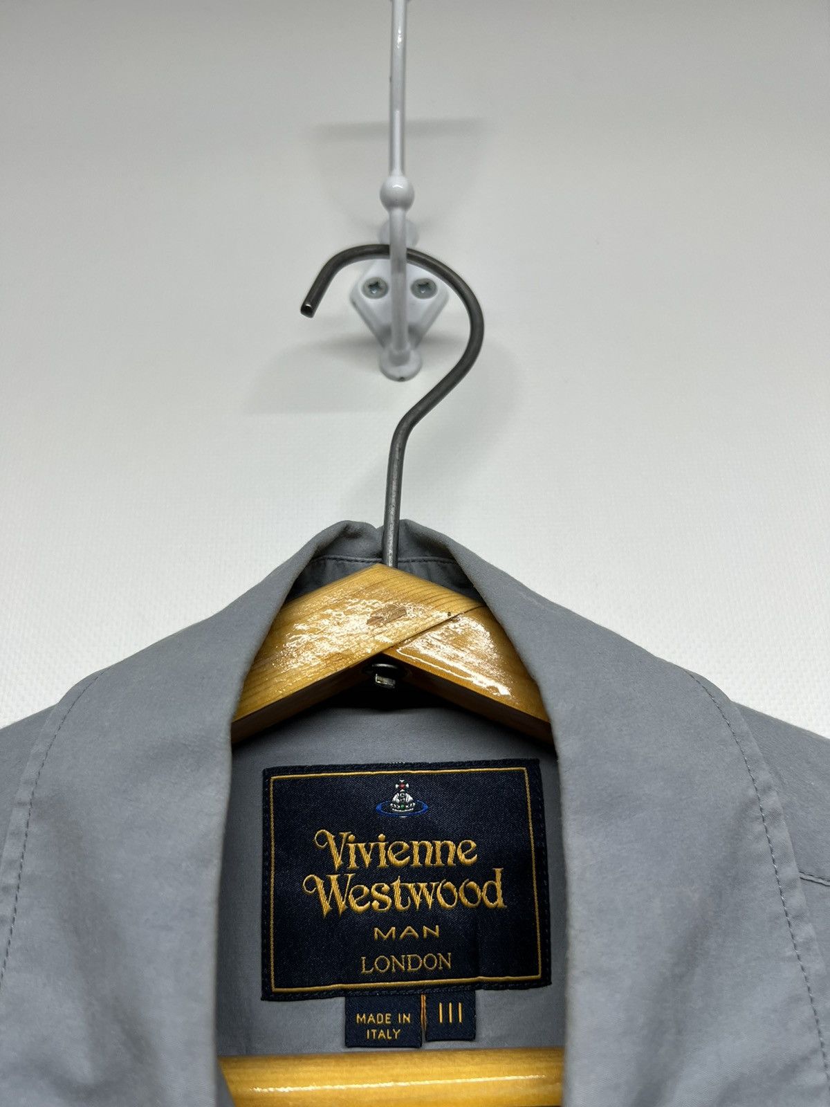 Vivienne Westwood Vintage Y2k Vivienne Westwood Shirt 00’s Size US S / EU 44-46 / 1 - 9 Thumbnail