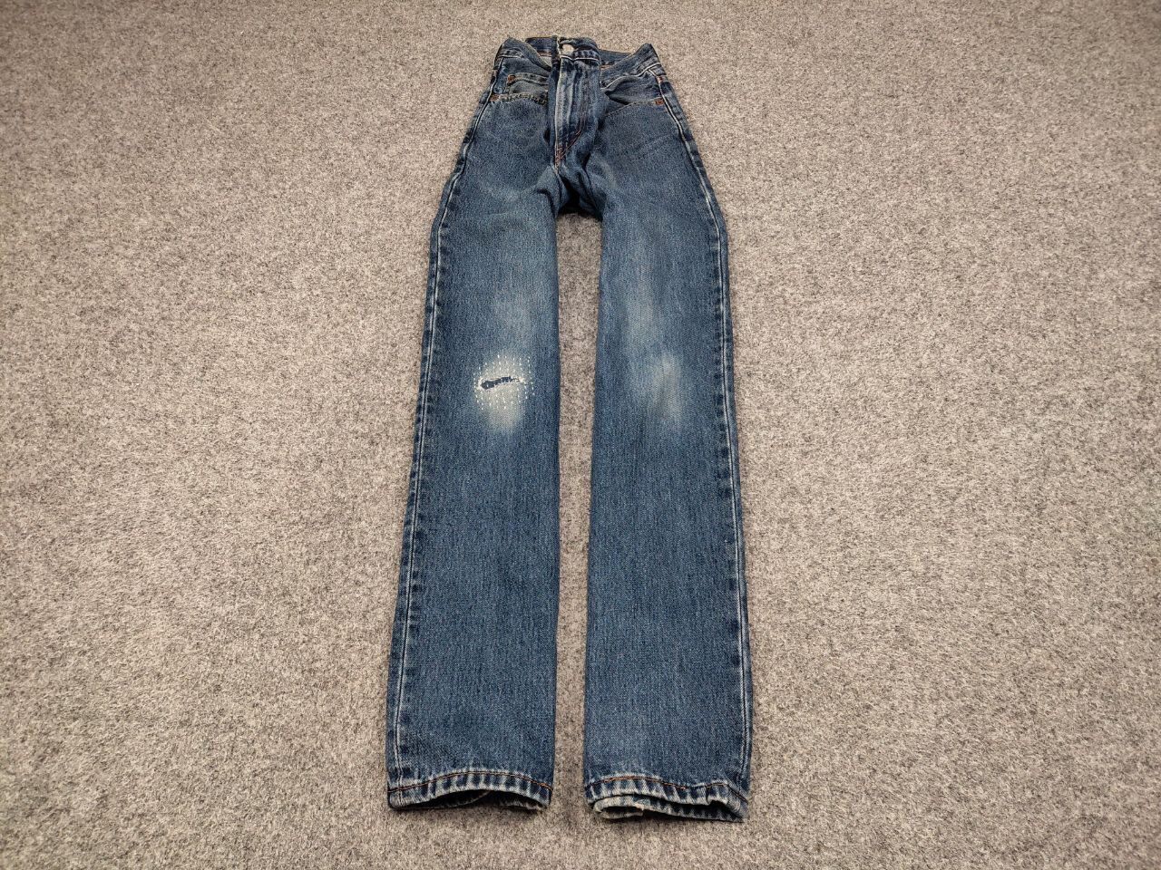 Levi's Vintage 90's Levis 550 Distressed Denim Blue Men's Jeans Size US 33 - 2 Thumbnail