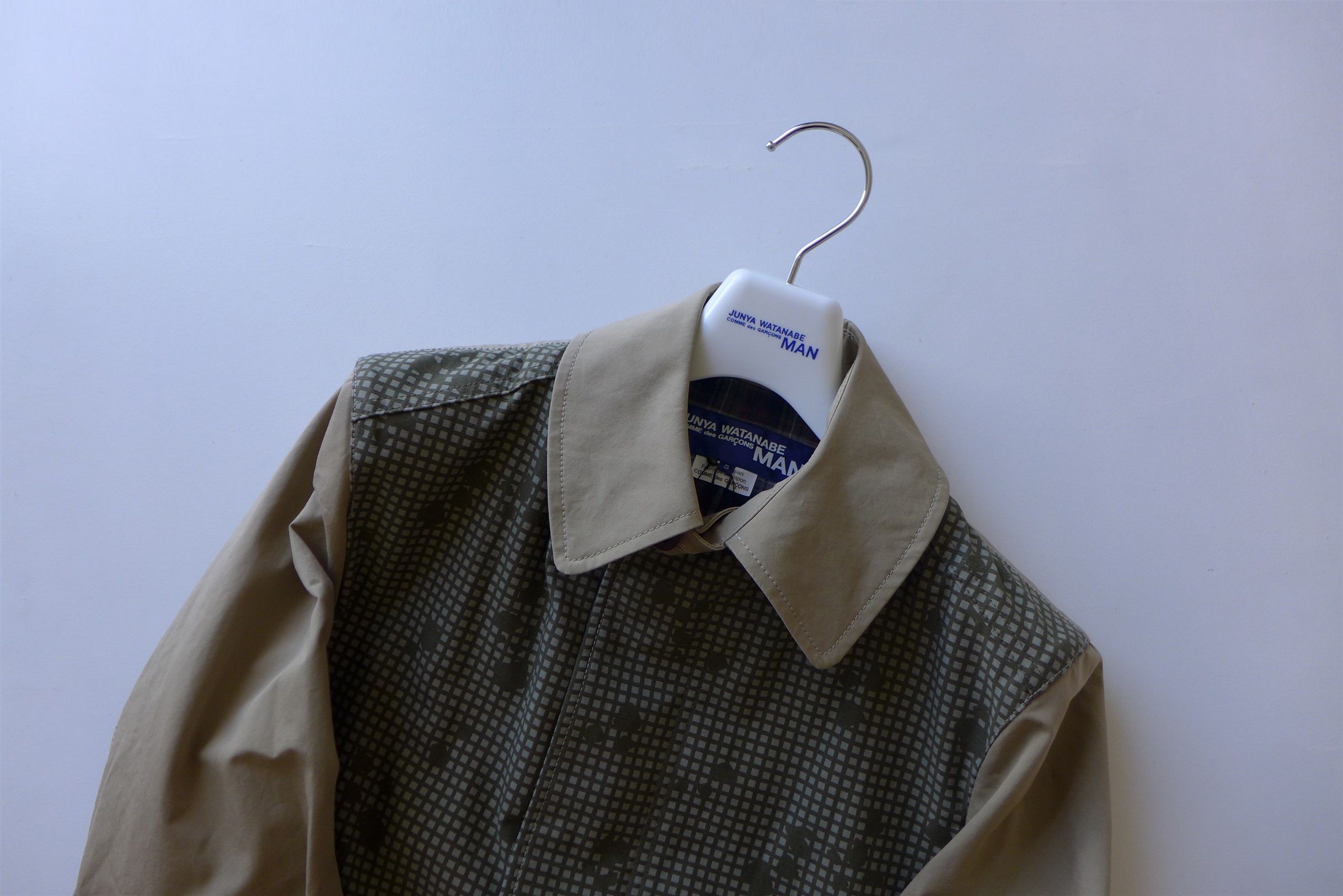 Junya Watanabe Junya Watanabe Coat w/ Printed Panel - Tan & Olive Size US S / EU 44-46 / 1 - 8 Thumbnail
