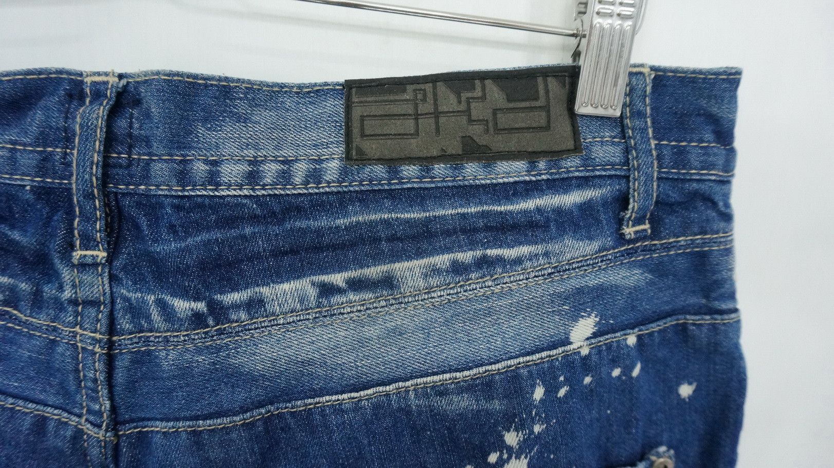 Akademiks 🔥 AKADEMIKS Painter Abstract Distressed Jeans Size US 33 - 10 Thumbnail