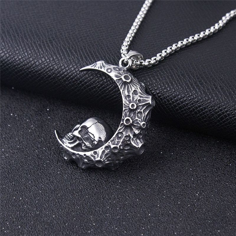 Jewelry Moon Skull Pendant Necklace Size ONE SIZE - 3 Thumbnail