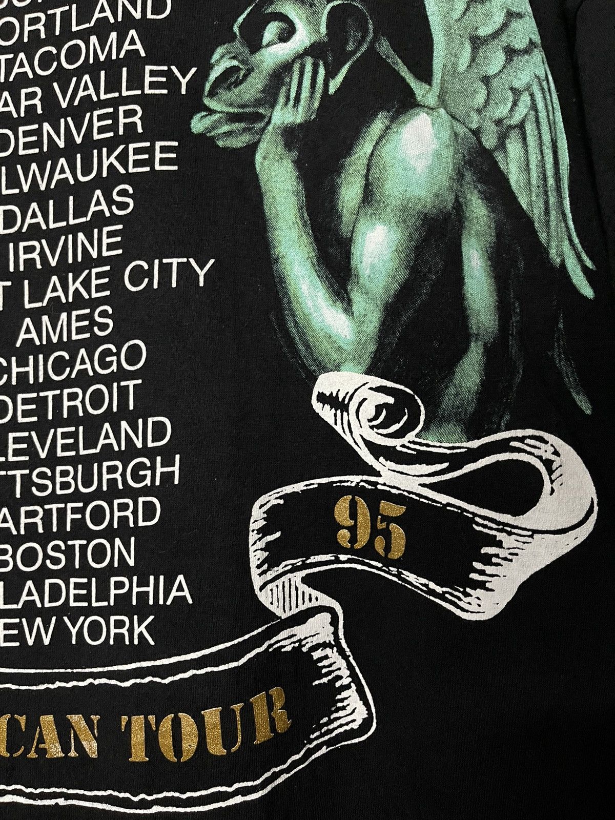 Band Tees Vintage 90s The Tragically Tour By Brockum Tees Size US XL / EU 56 / 4 - 10 Thumbnail