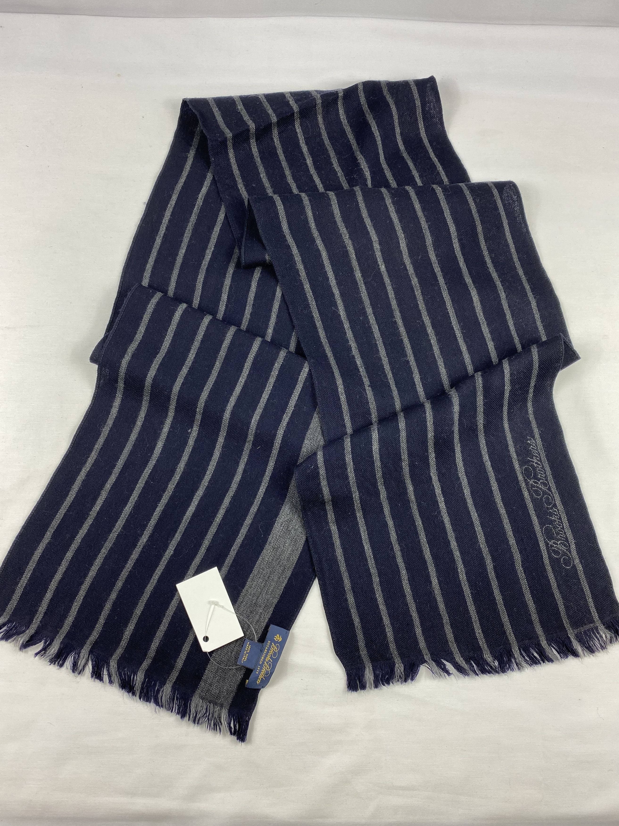 Brooks Brothers Brooks Brothers Scarf / Muffler / Neckwear Size ONE SIZE - 6 Thumbnail