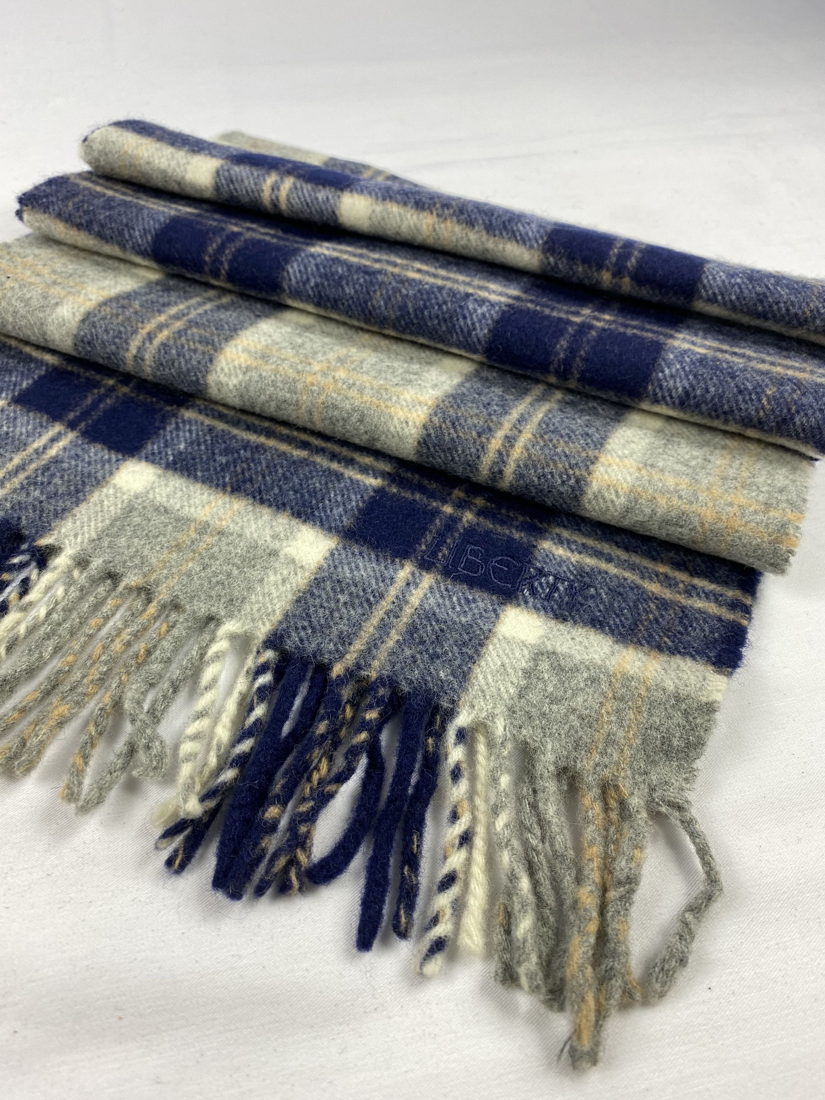 Liberty Liberty Scarf / Muffler / Neckwear Size ONE SIZE - 2 Thumbnail