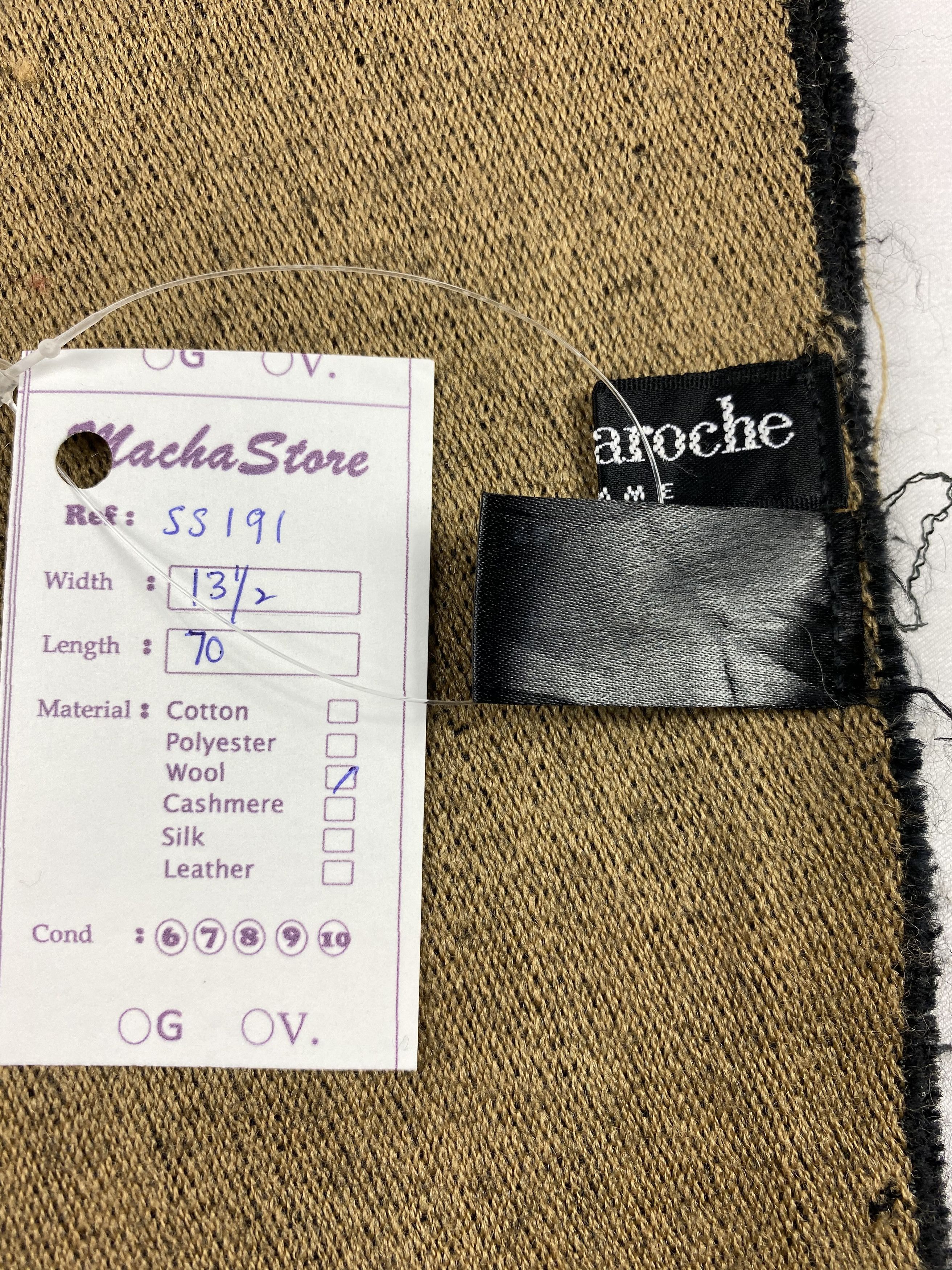 Guy Laroche Guy Laroche Scarf / Muffler / Neckwear Size ONE SIZE - 5 Thumbnail