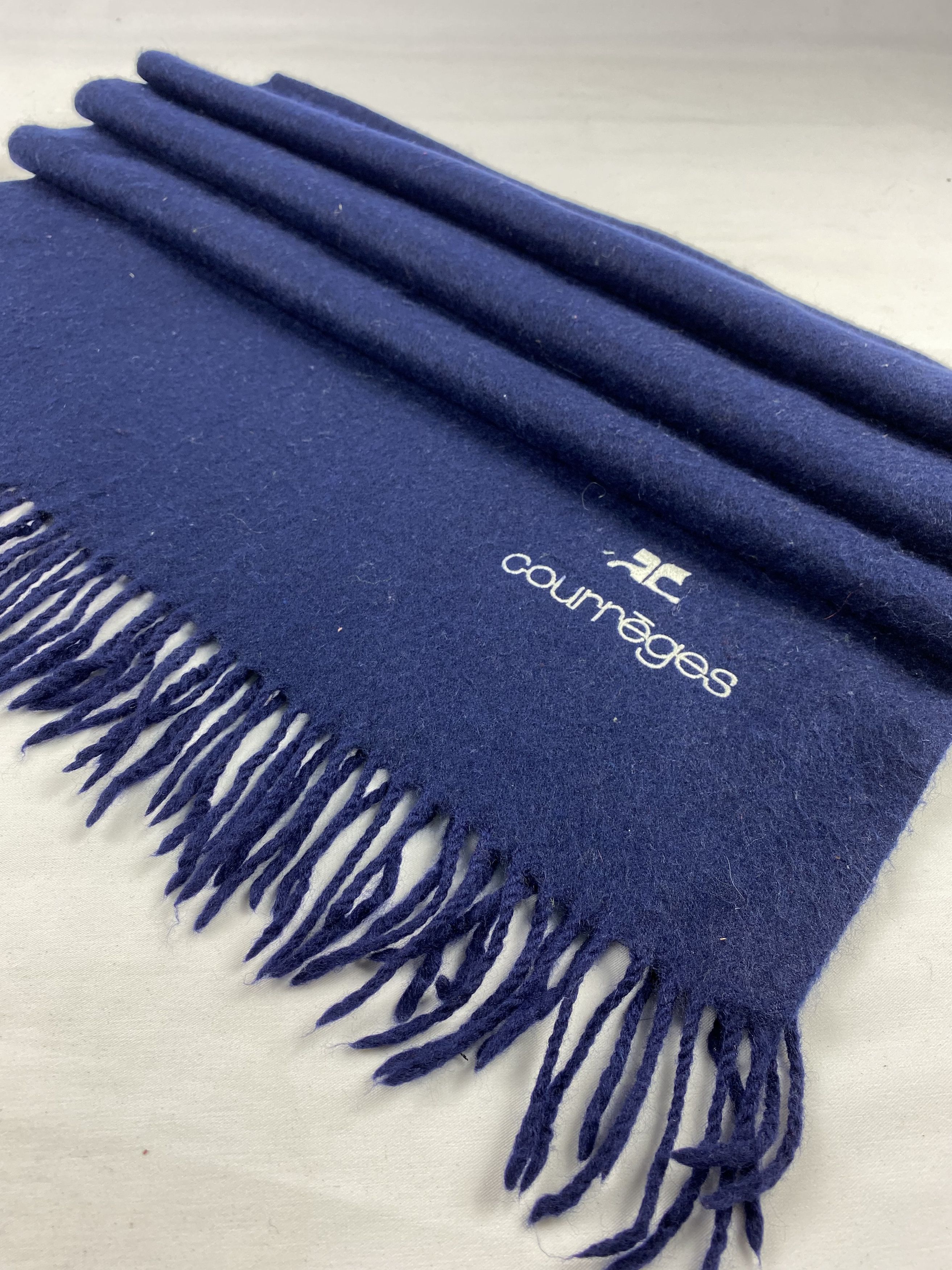 Courreges Courreges Scarf / Muffler / Neckwear Size ONE SIZE - 2 Thumbnail