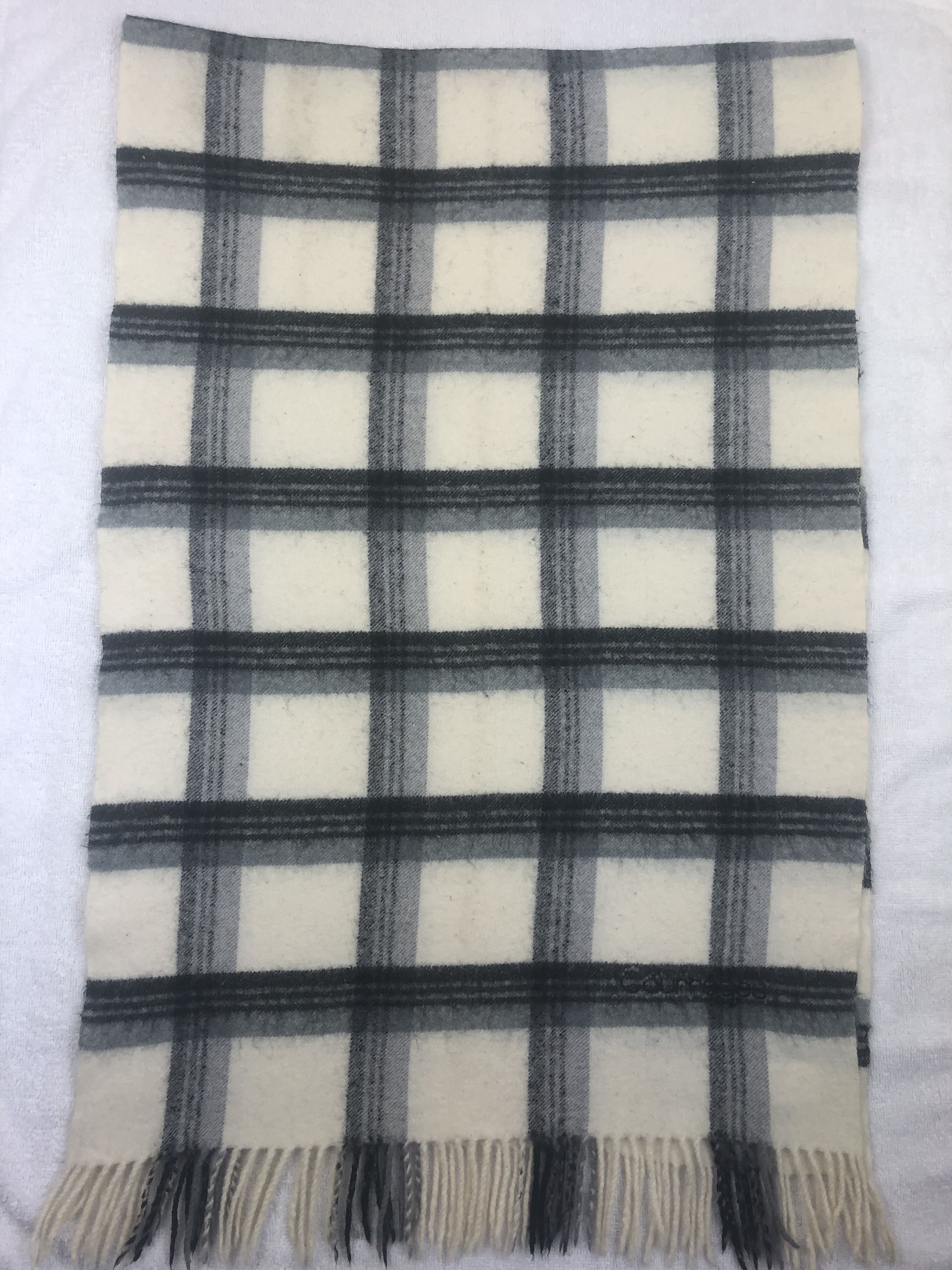Courreges Courreges Scarf / Muffler / Neckwear Size ONE SIZE - 2 Thumbnail