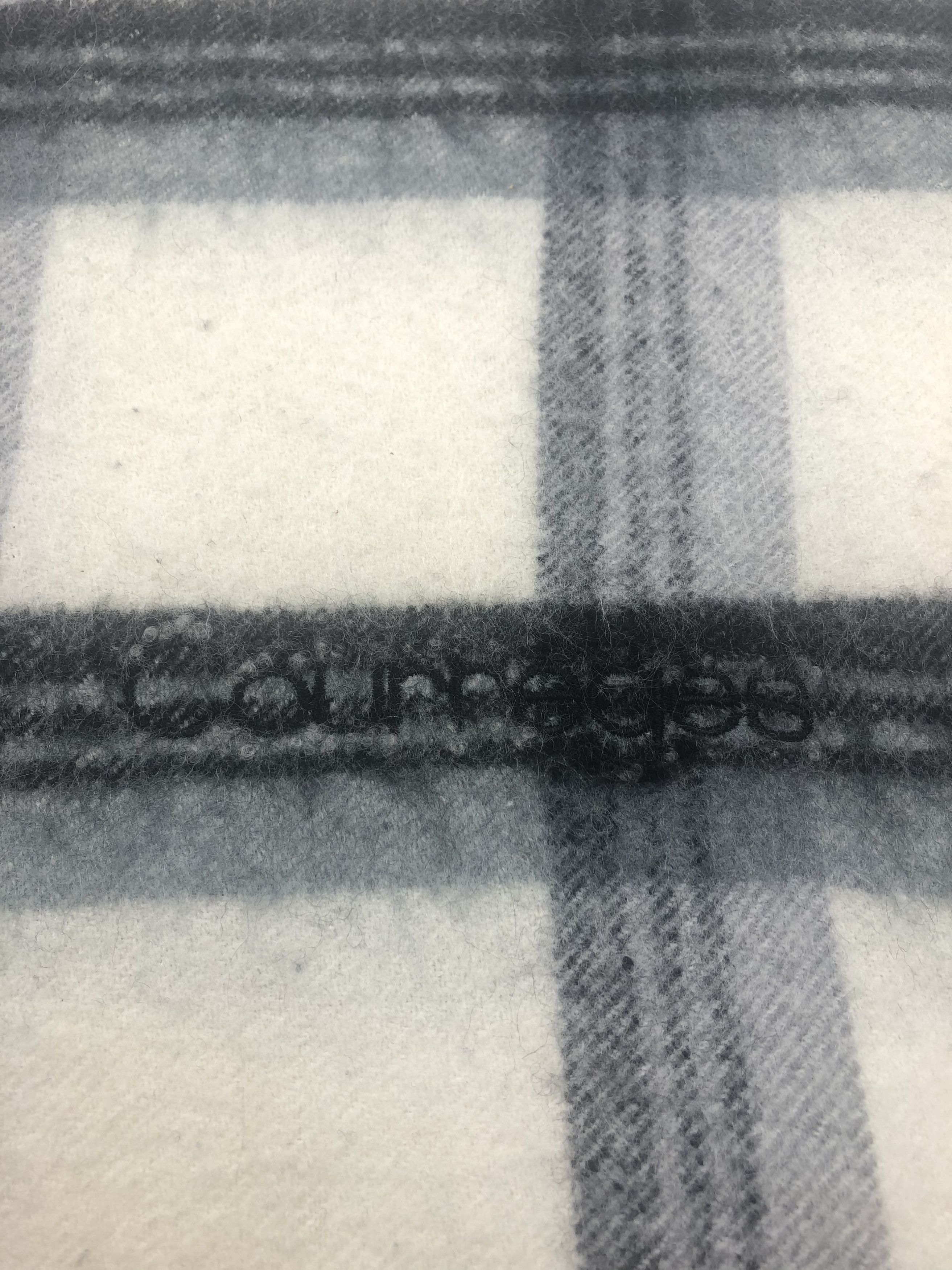 Courreges Courreges Scarf / Muffler / Neckwear Size ONE SIZE - 3 Thumbnail