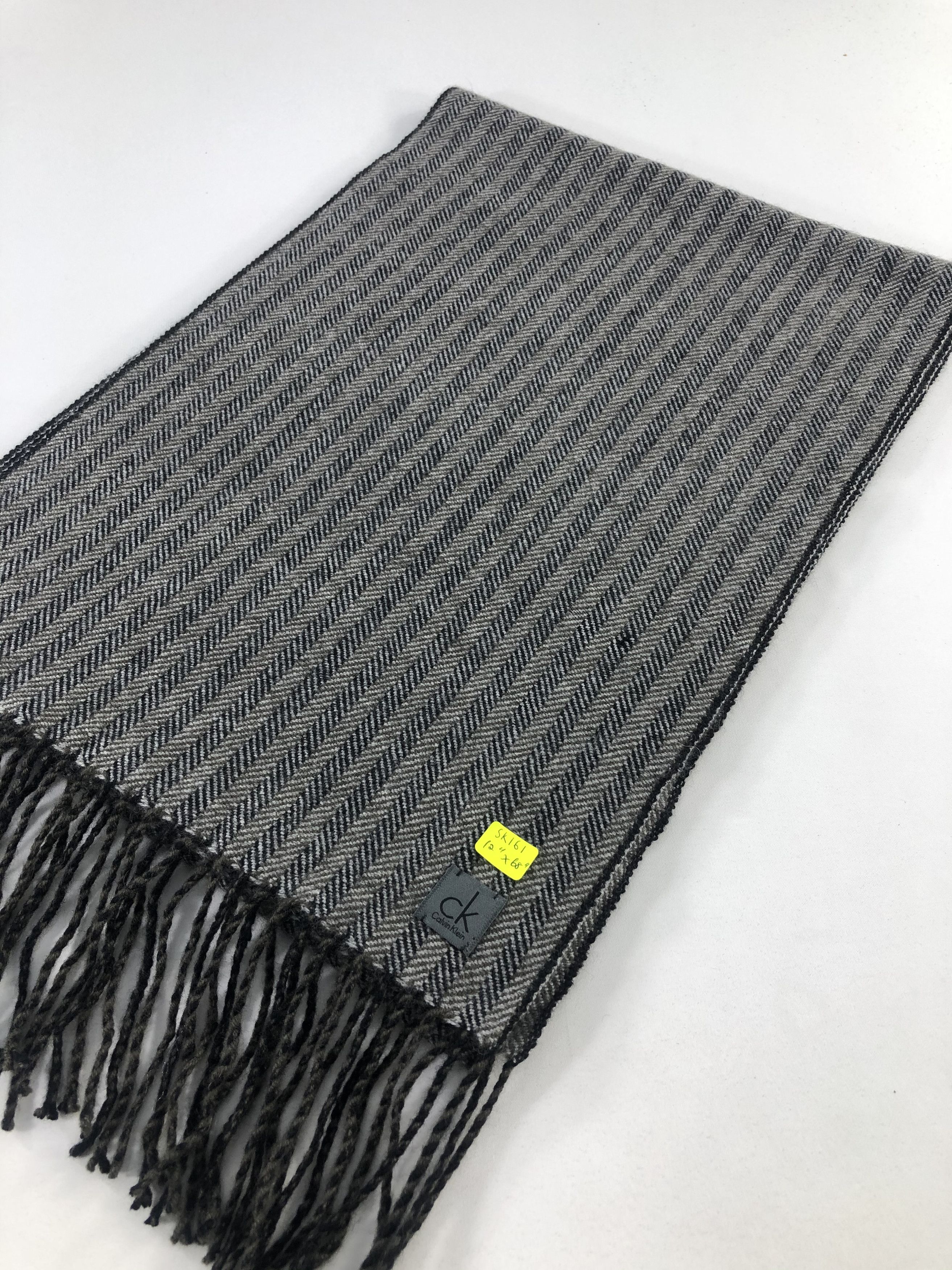 Calvin Klein Calvin Klein Scarf / Muffler / Neckwear Size ONE SIZE - 6 Thumbnail