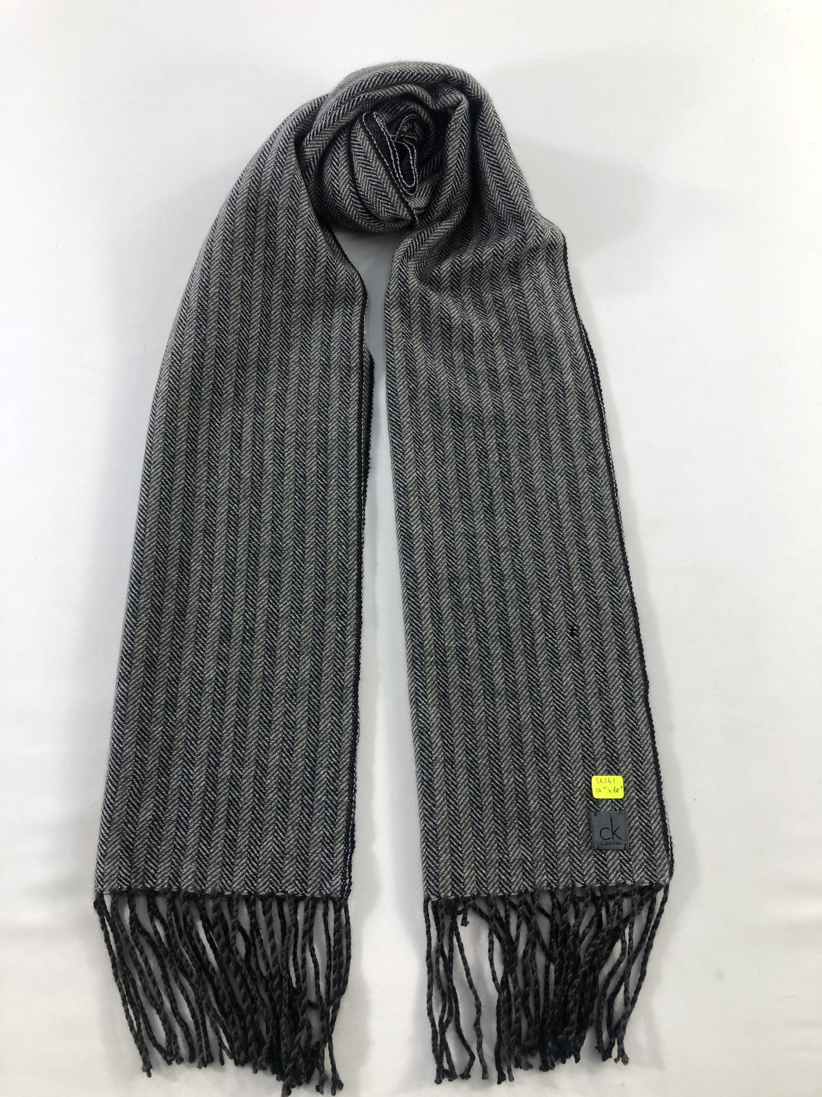Calvin Klein Calvin Klein Scarf / Muffler / Neckwear Size ONE SIZE - 1 Thumbnail