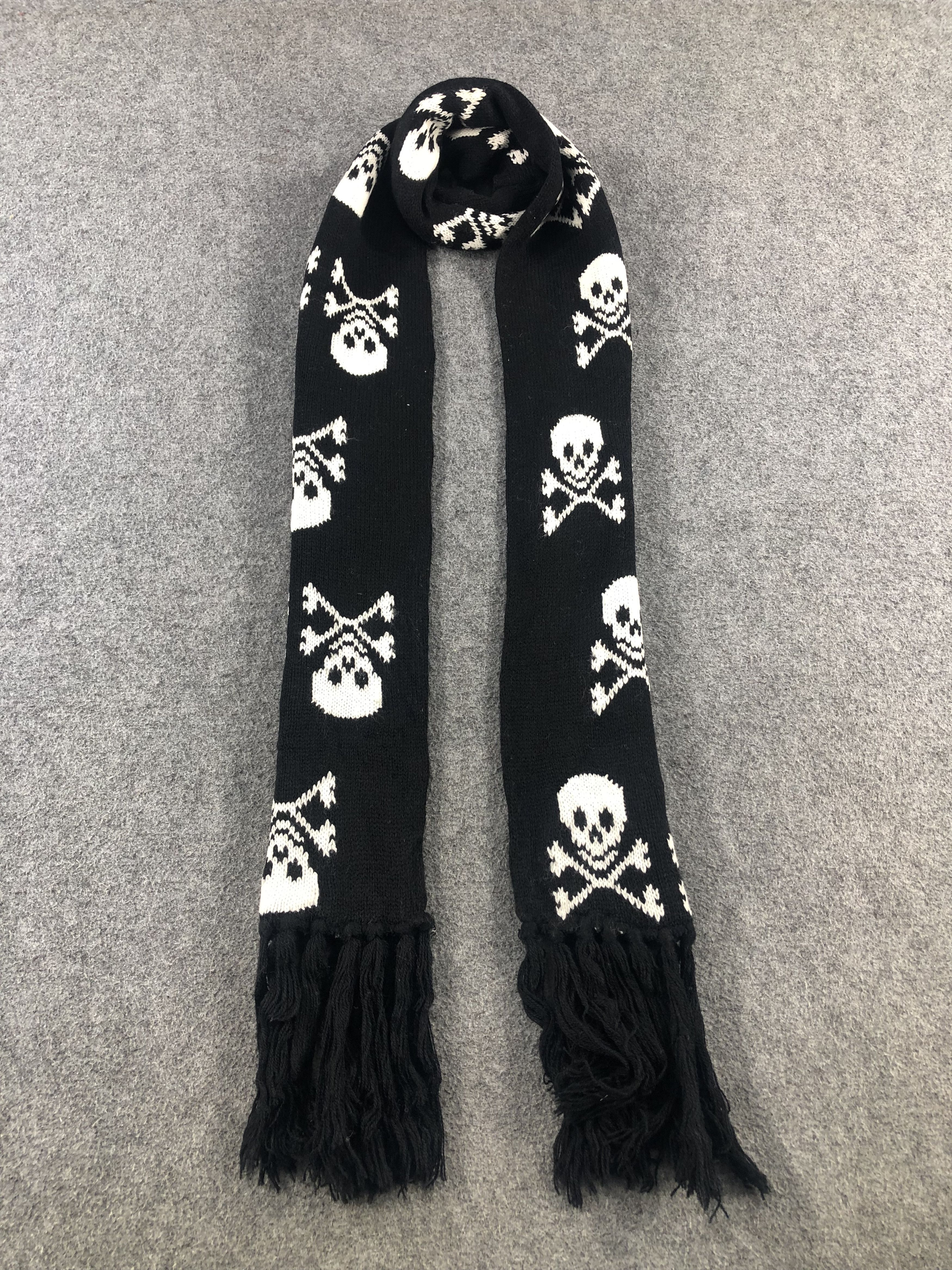 Vintage Skulls Winter Scarf / Muffler / Neckwear Size ONE SIZE - 1 Thumbnail