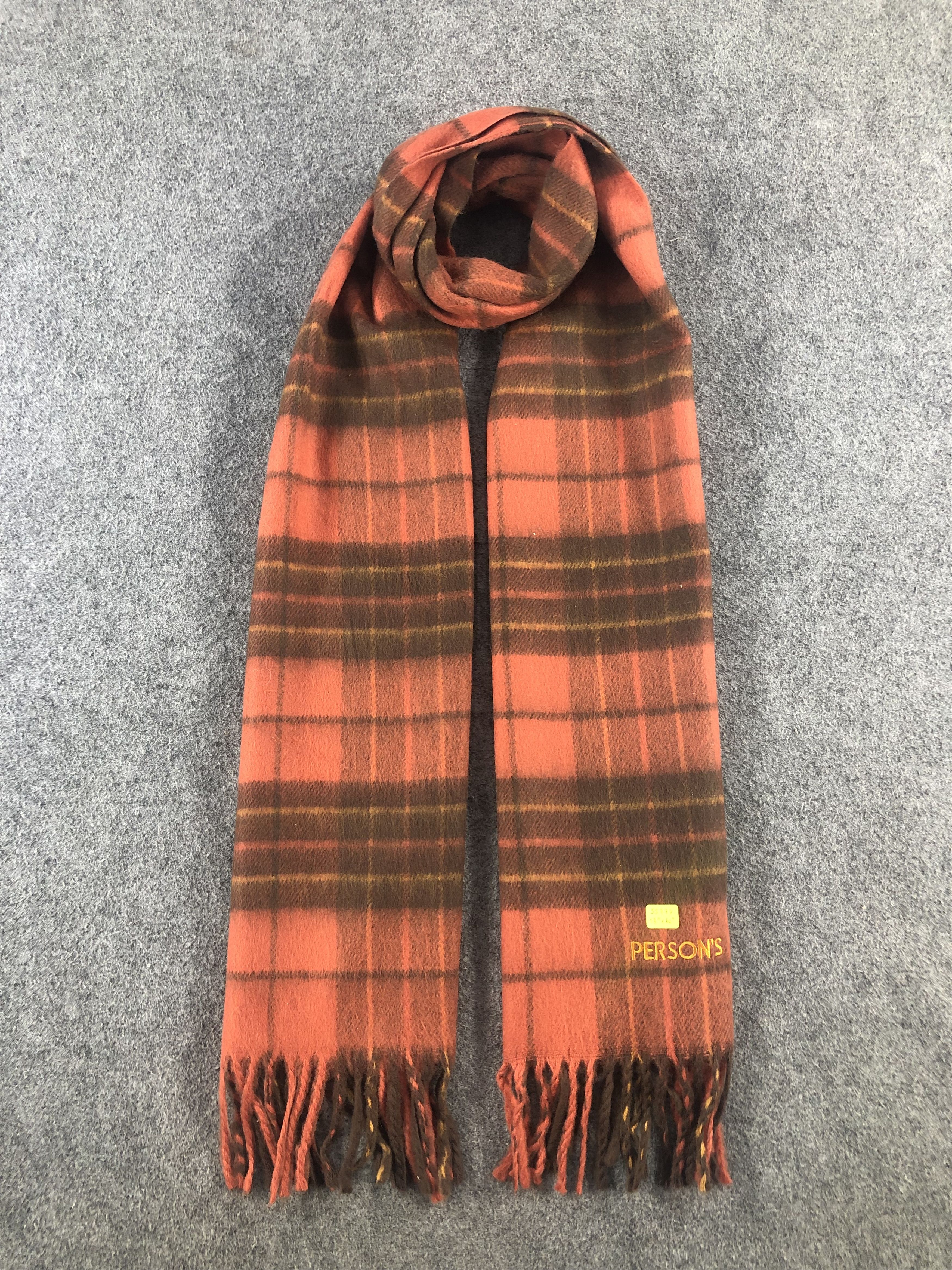 PERSON'S Person's Scarf / Muffler / Neckwear Size ONE SIZE - 1 Thumbnail