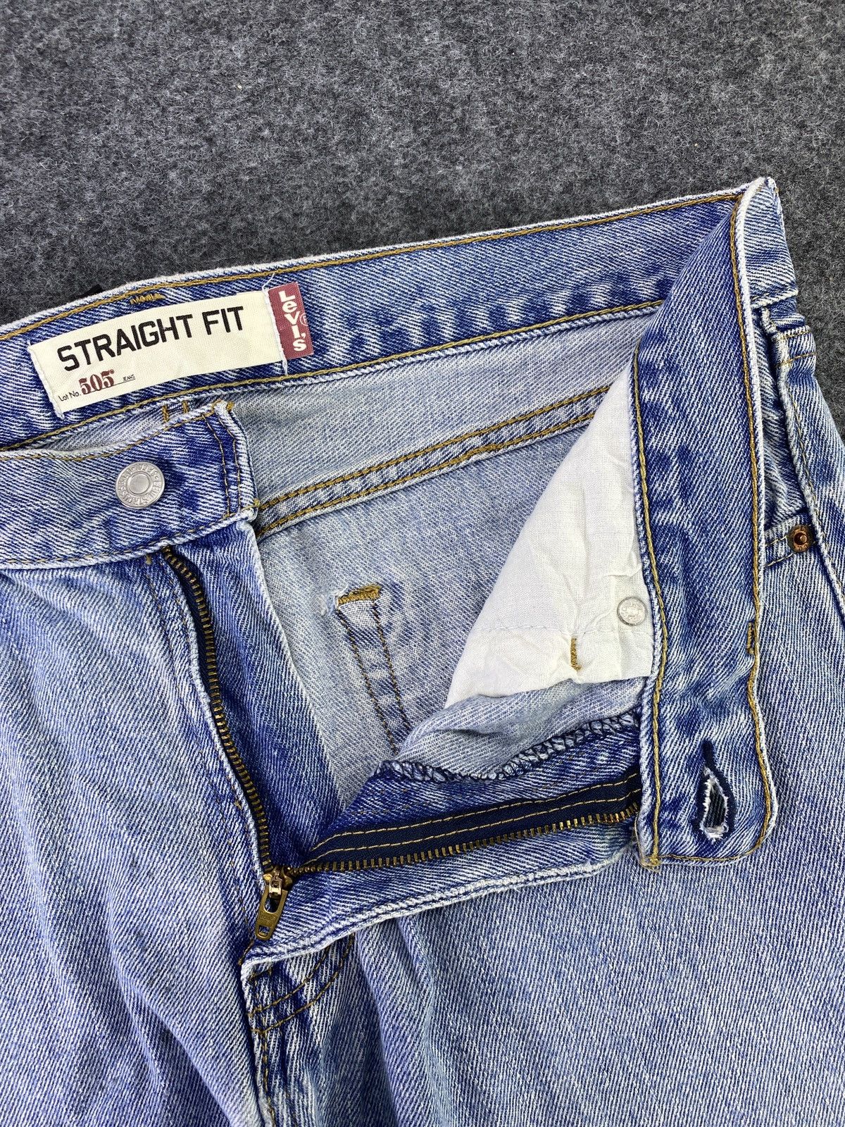 Levi's Vintage Levi's 505 Jeans Blue Wash - J737 Size US 34 / EU 50 - 3 Thumbnail