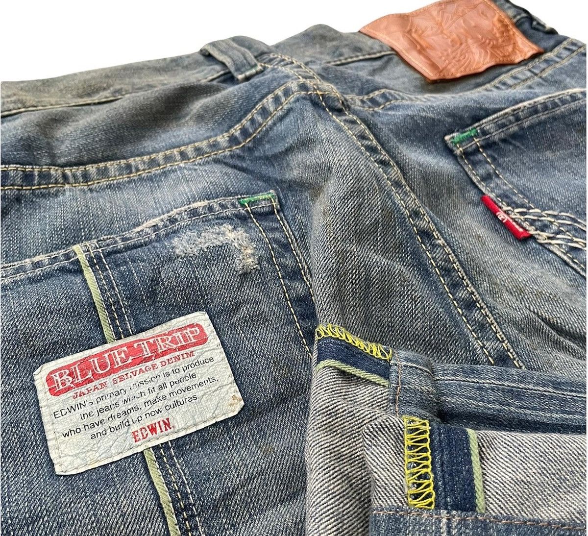 Edwin Vintage Edwin Blue Trip Greenline Selvedge Distressed Size US 33 - 7 Thumbnail