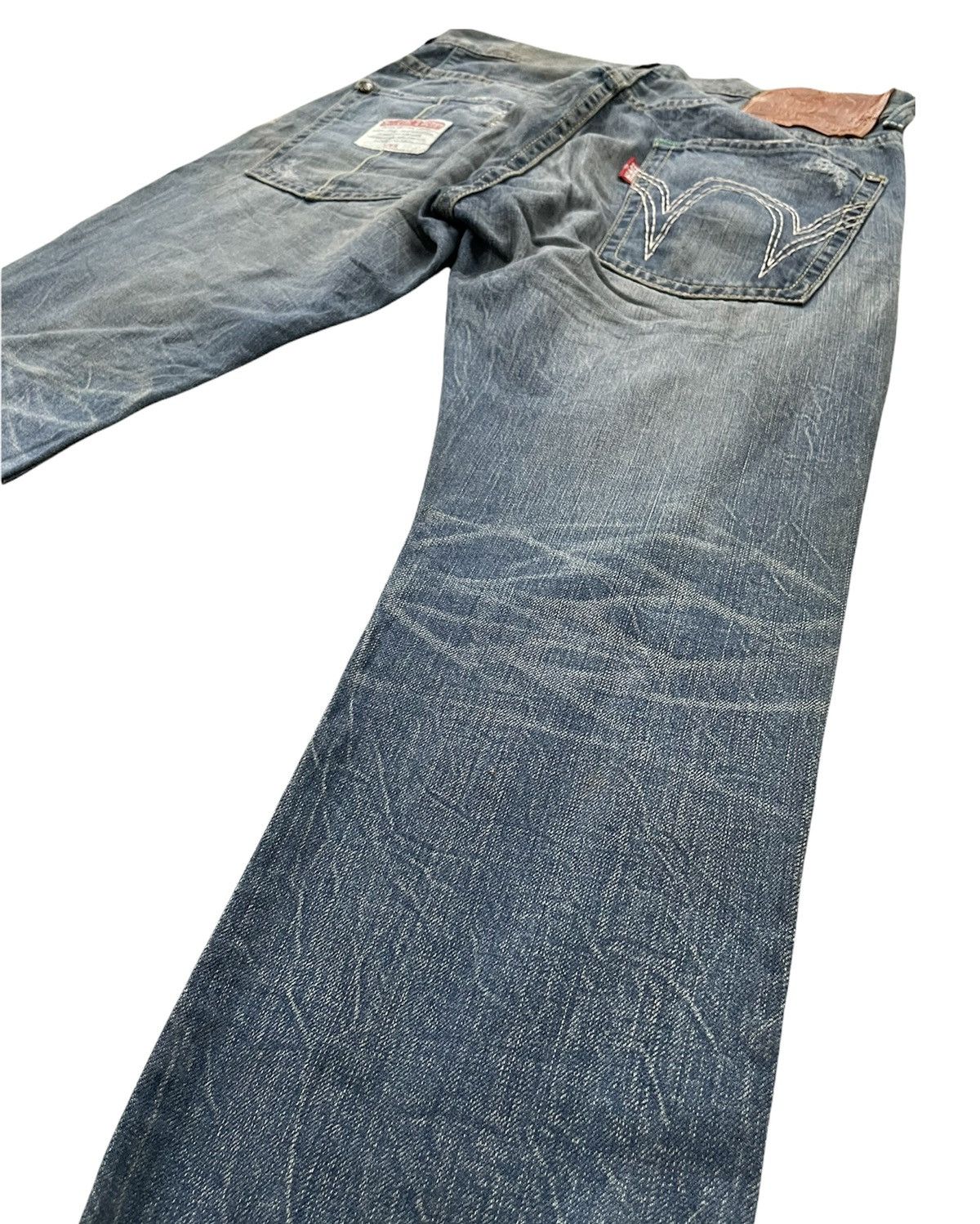 Edwin Vintage Edwin Blue Trip Greenline Selvedge Distressed Size US 33 - 15 Thumbnail