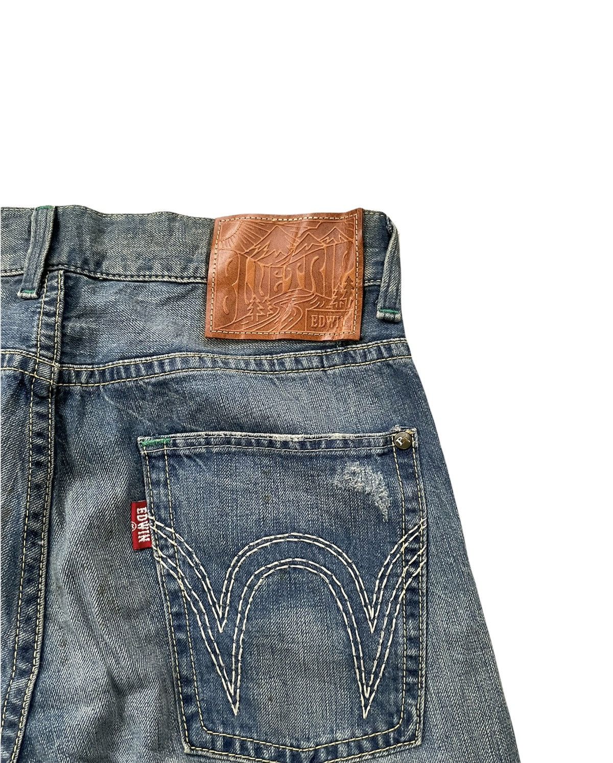 Edwin Vintage Edwin Blue Trip Greenline Selvedge Distressed Size US 33 - 16 Thumbnail