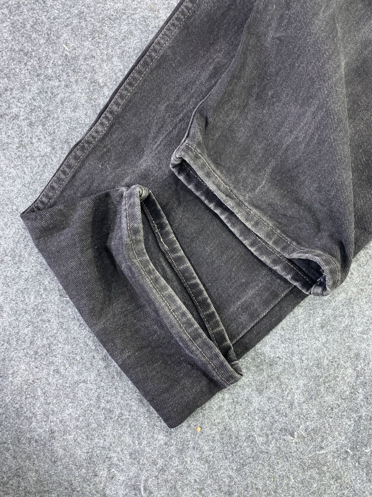 Levi's Vintage Levi's 560 Black Jeans 38x30 - J738 Size US 38 / EU 54 - 8 Thumbnail