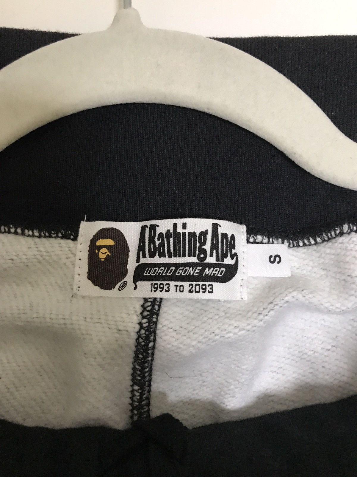Bape Pencil Neon Camo Shark Sweat Pants Size US 28 / EU 44 - 5 Thumbnail