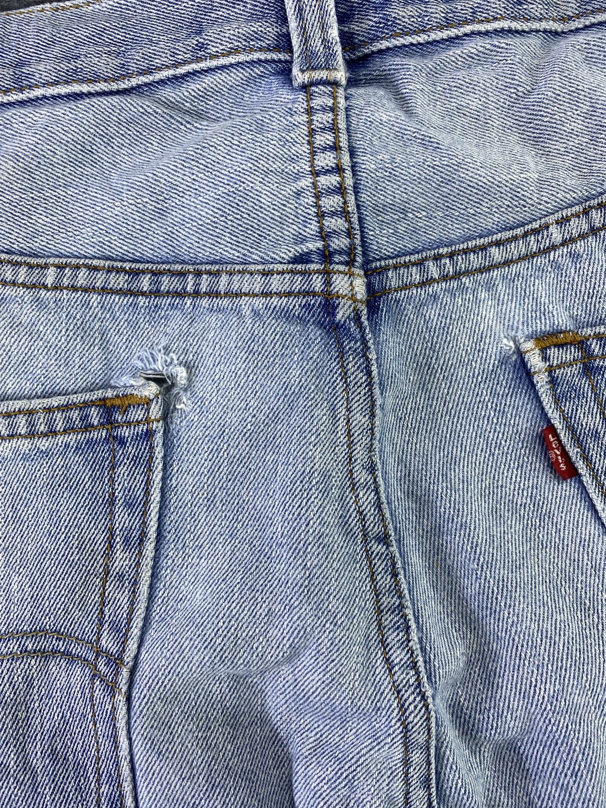 Levi's Vintage Levis 505 Jeans Blue Wash 40x30 - J739 Size US 40 / EU 56 - 10 Thumbnail