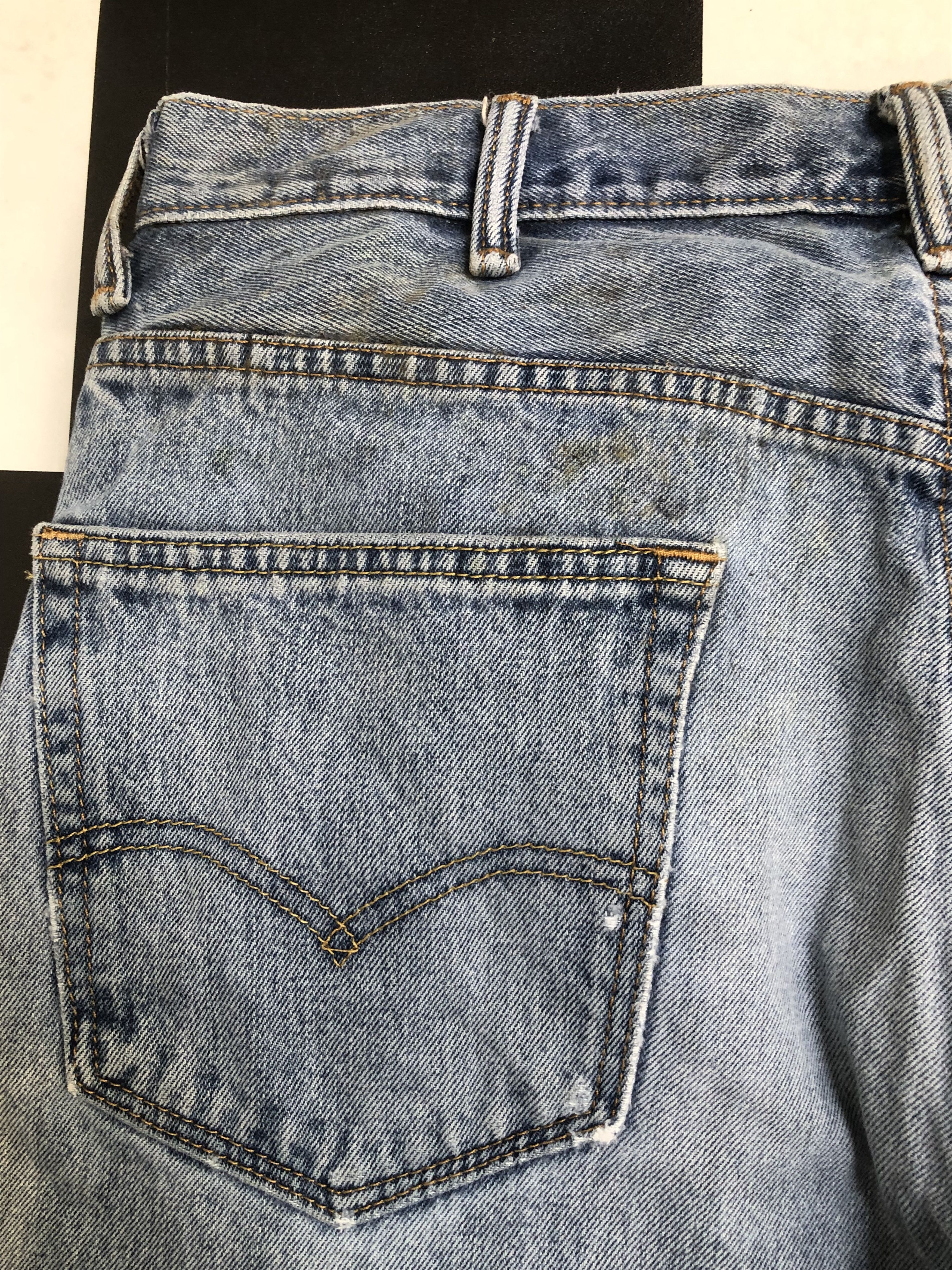 Levi's × Vintage Vintage Levi's 550 Relaxed Fit Jeans L450 Size US 36 / EU 52 - 9 Thumbnail