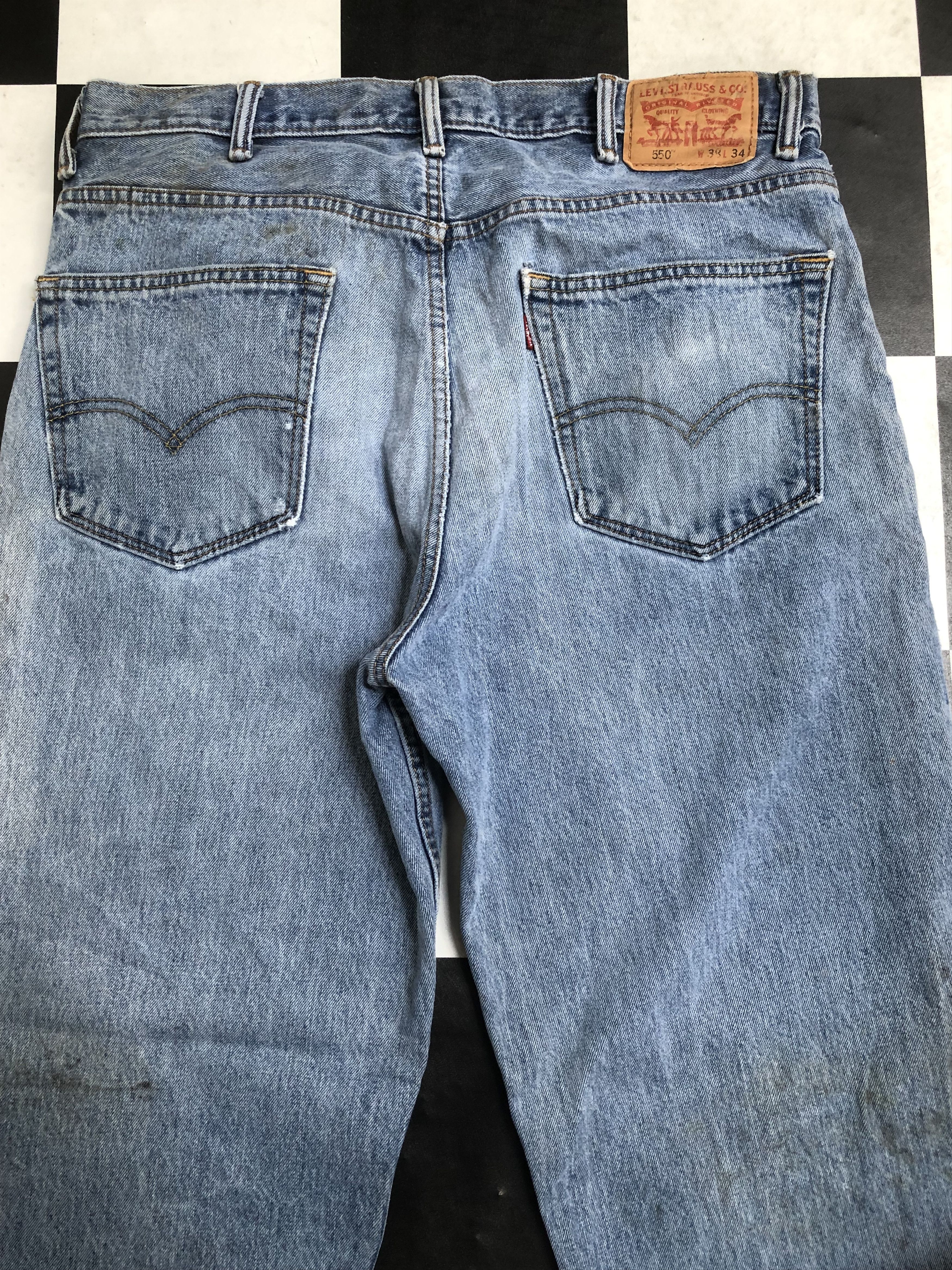 Levi's × Vintage Vintage Levi's 550 Relaxed Fit Jeans L450 Size US 36 / EU 52 - 8 Thumbnail