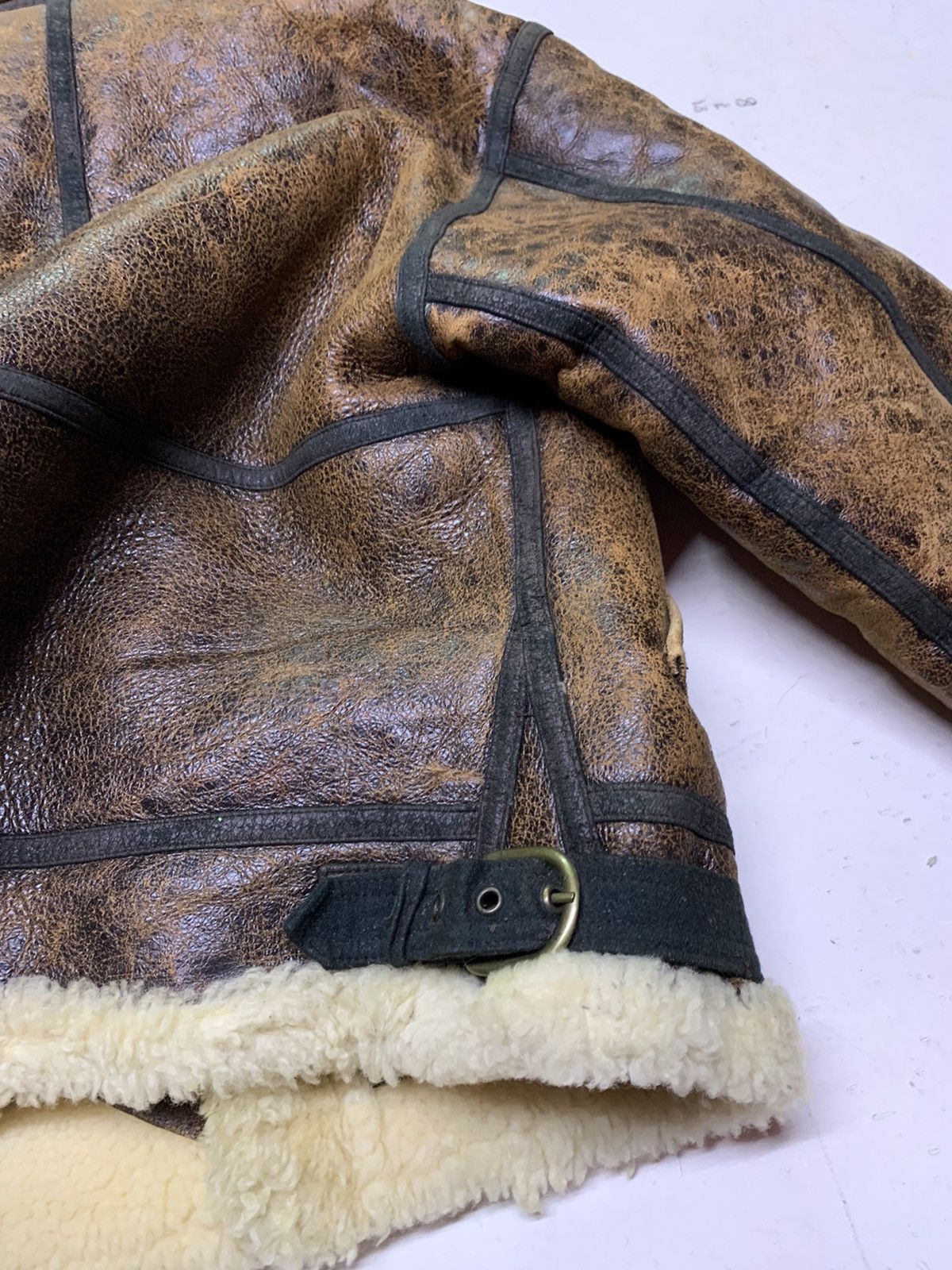 Designer × Vintage Strath comer made from the best leather available Size US M / EU 48-50 / 2 - 11 Thumbnail