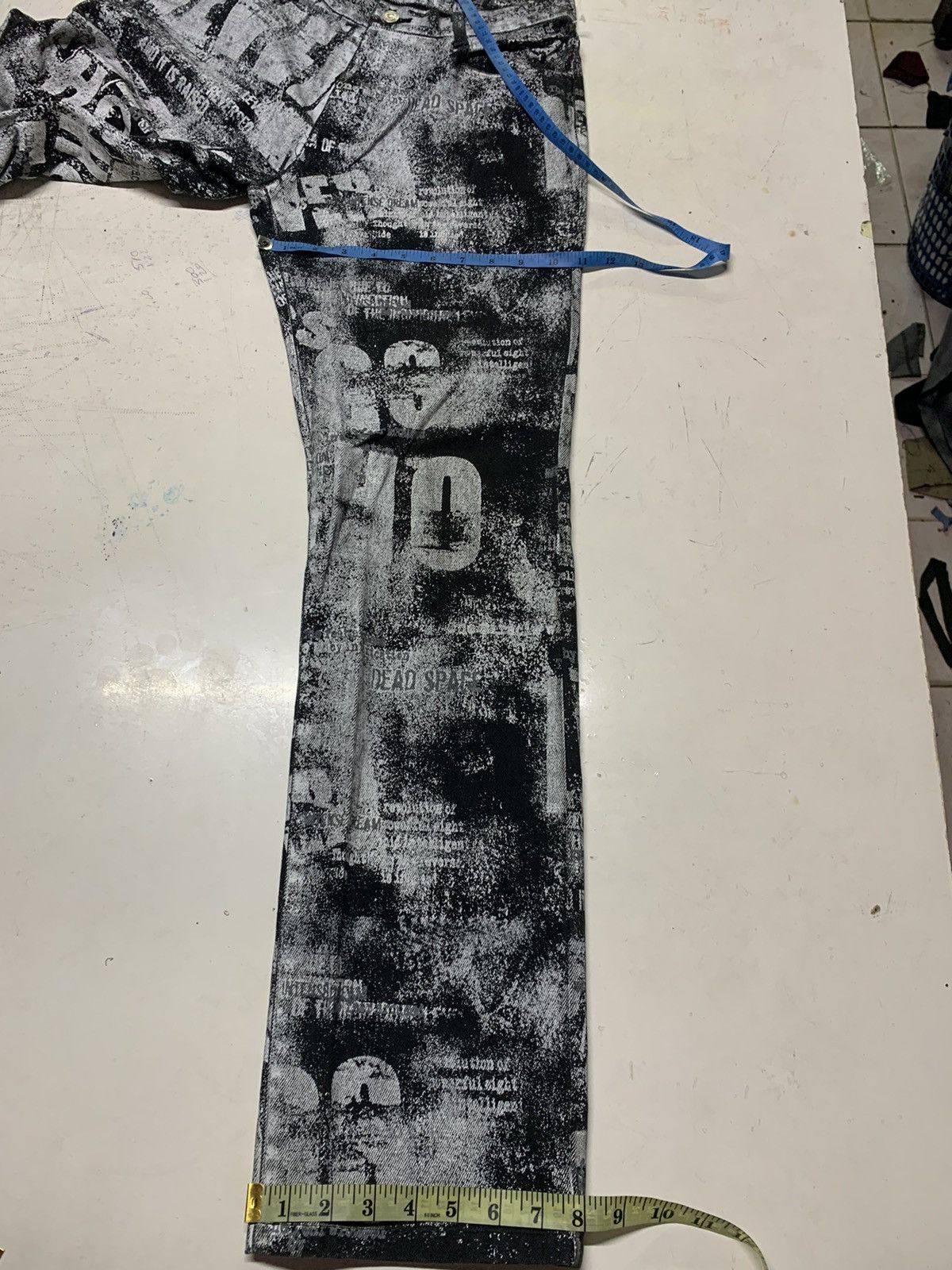 Japanese Brand International world jeans Size US 31 - 14 Thumbnail